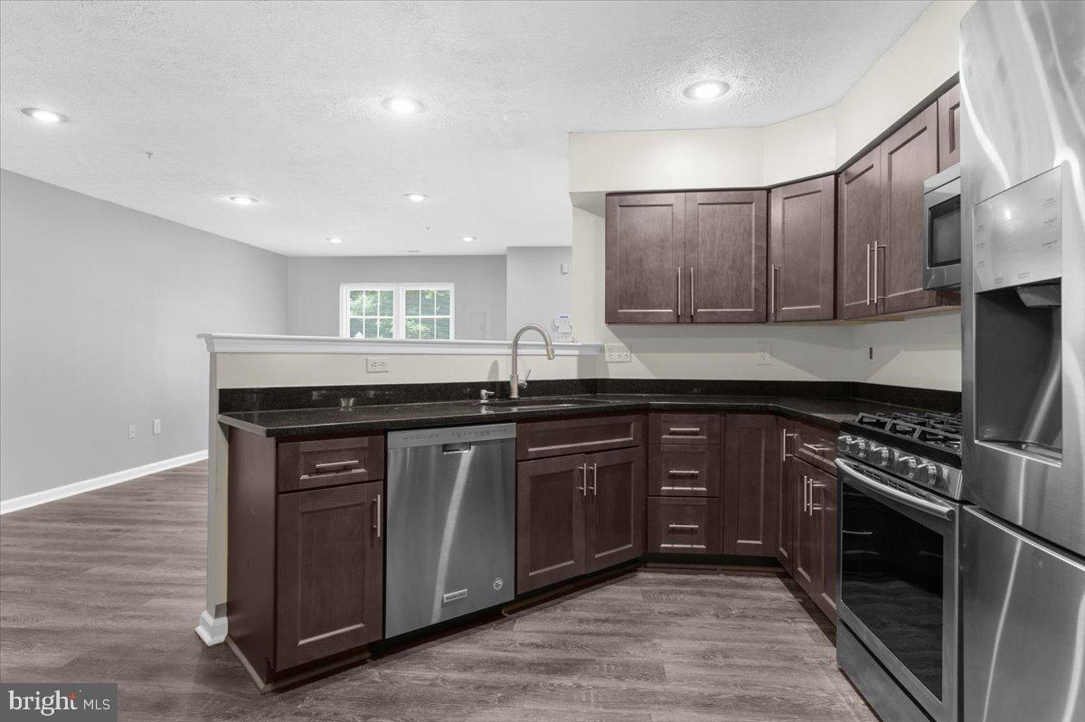 QUAIL RUN SOUTH - Residential Lease