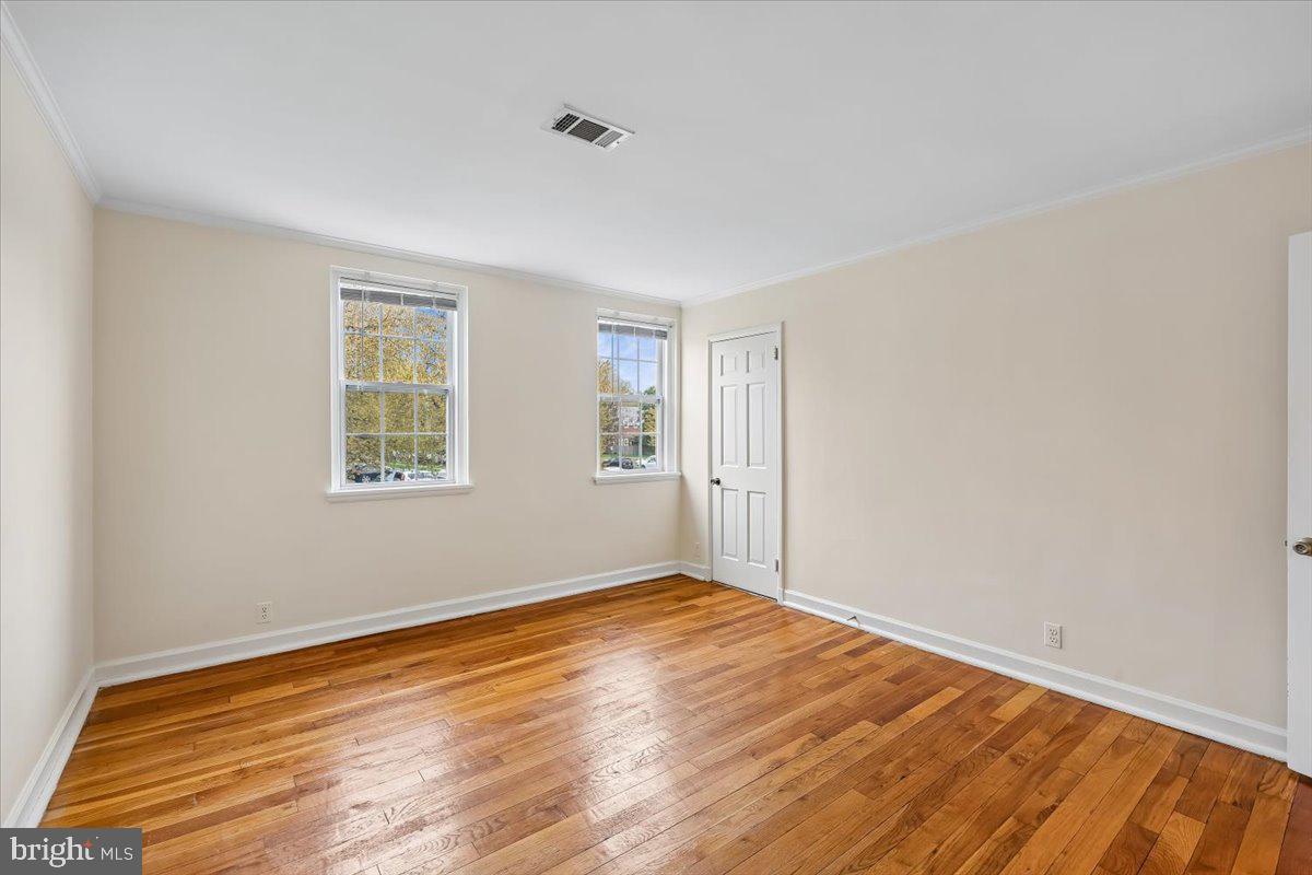 FAIRLINGTON ARBORS - Residential
