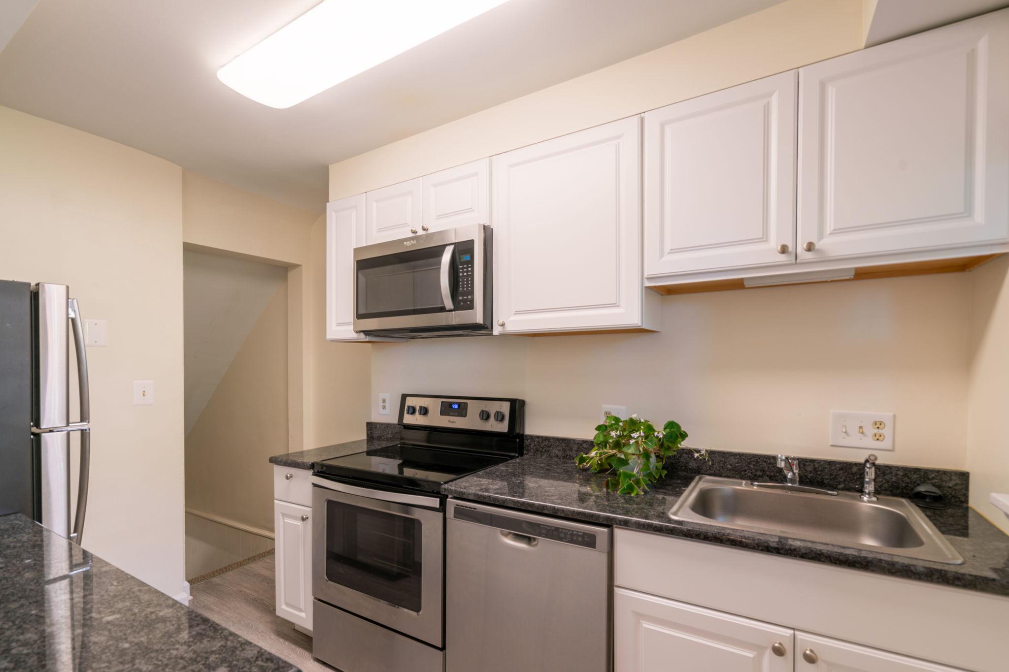 FAIRLINGTON ARBORS - Residential