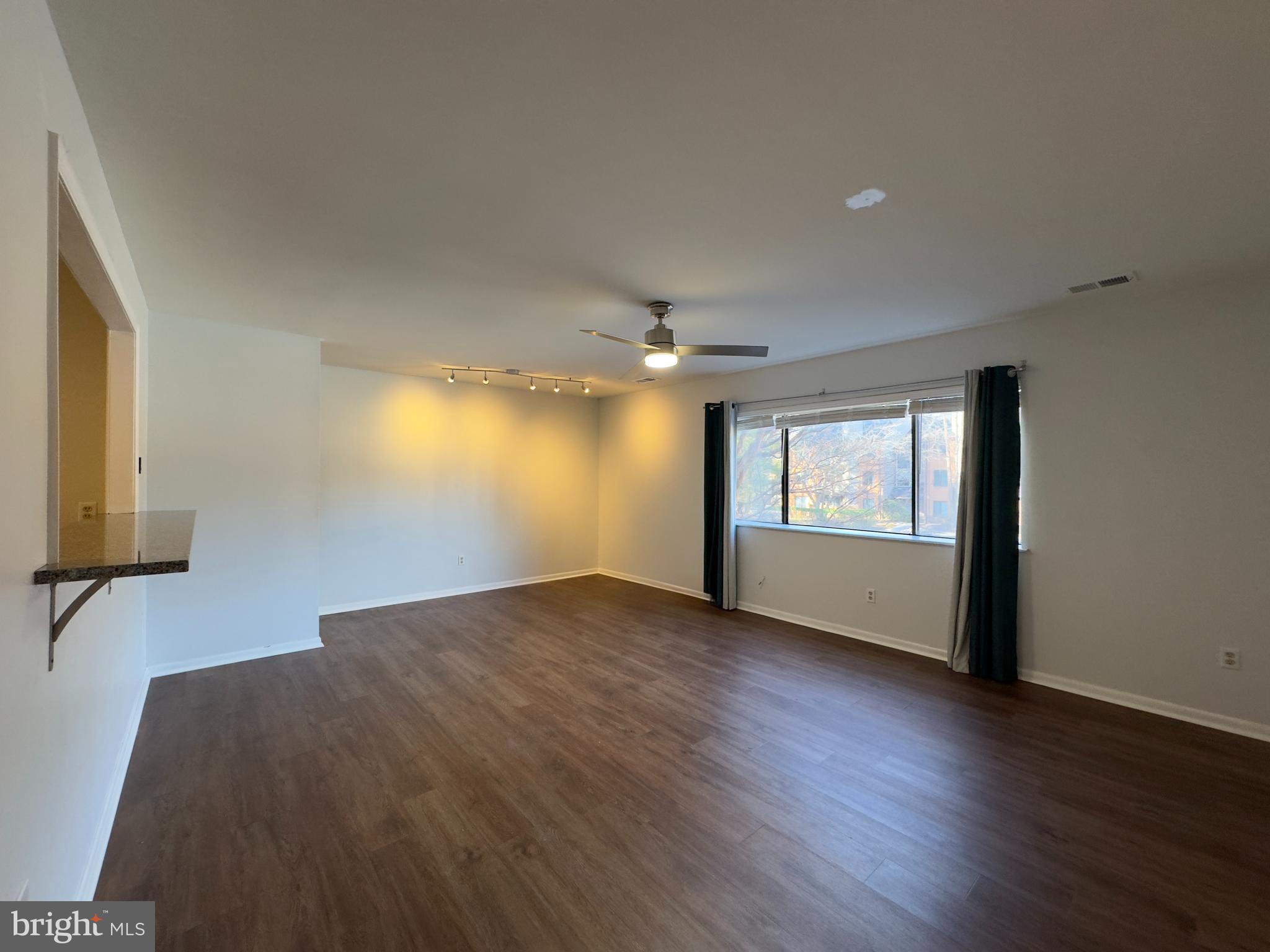 1701 MT. WASHINGTON COURT E