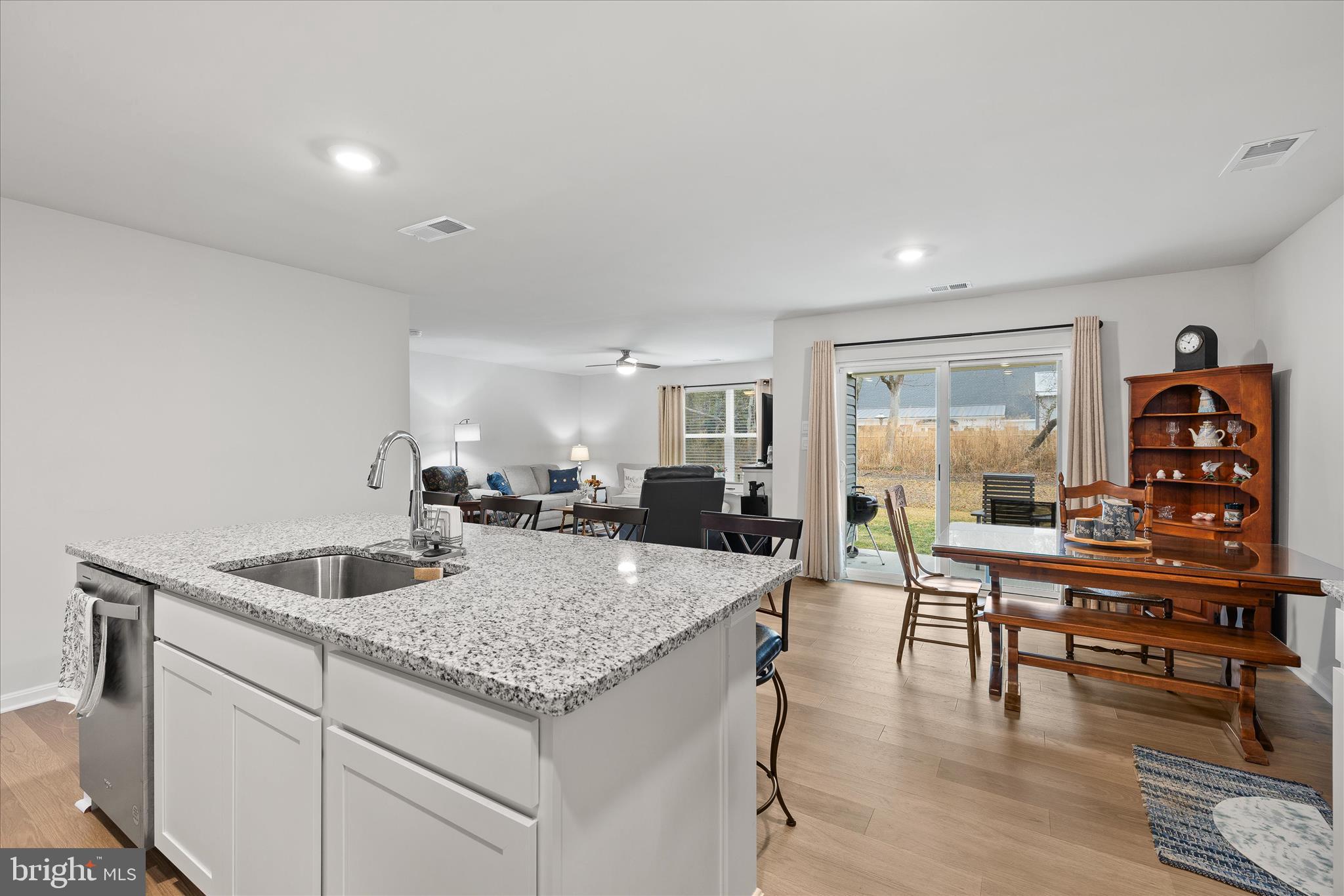 PLOVER POINT - Residential