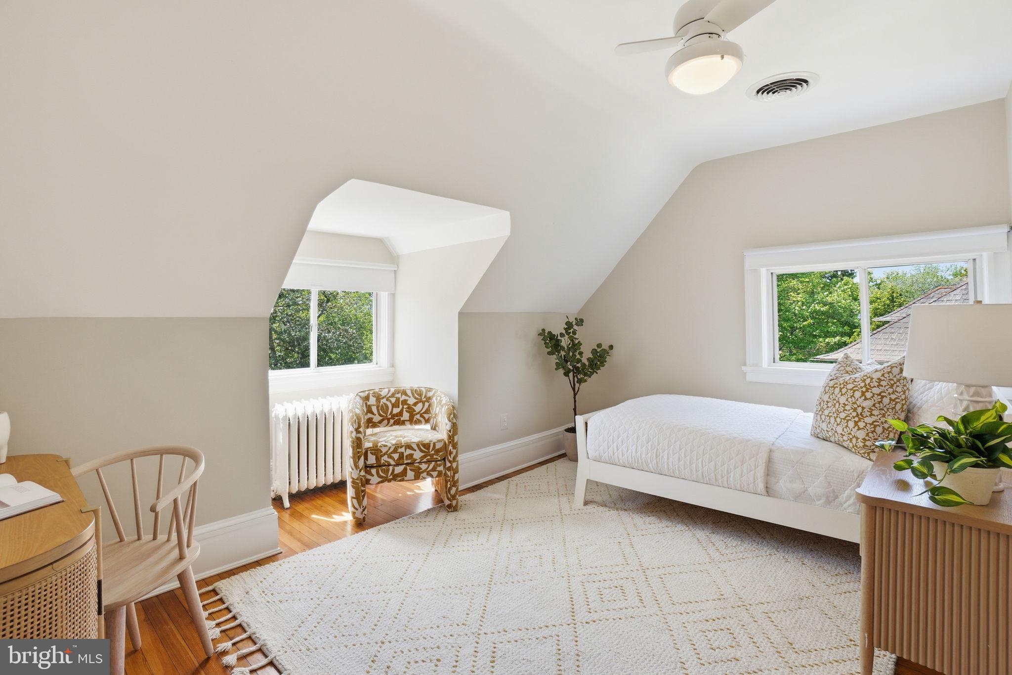 CLEVELAND PARK - Residential