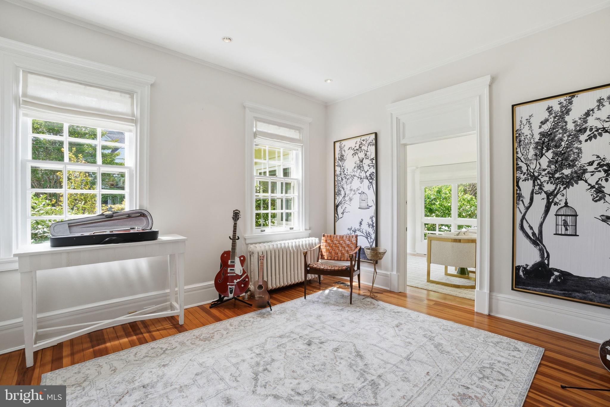 CLEVELAND PARK - Residential
