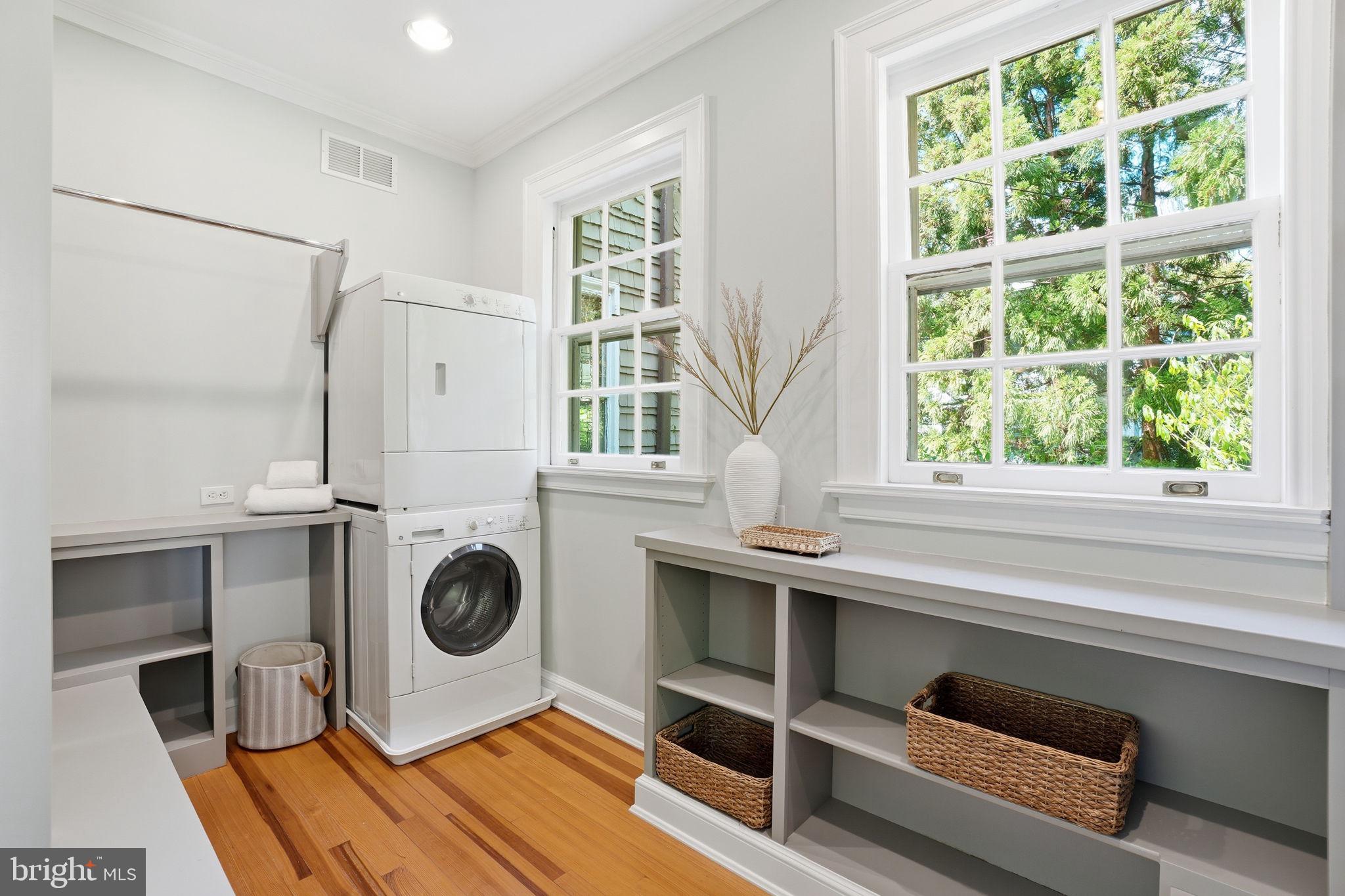 CLEVELAND PARK - Residential