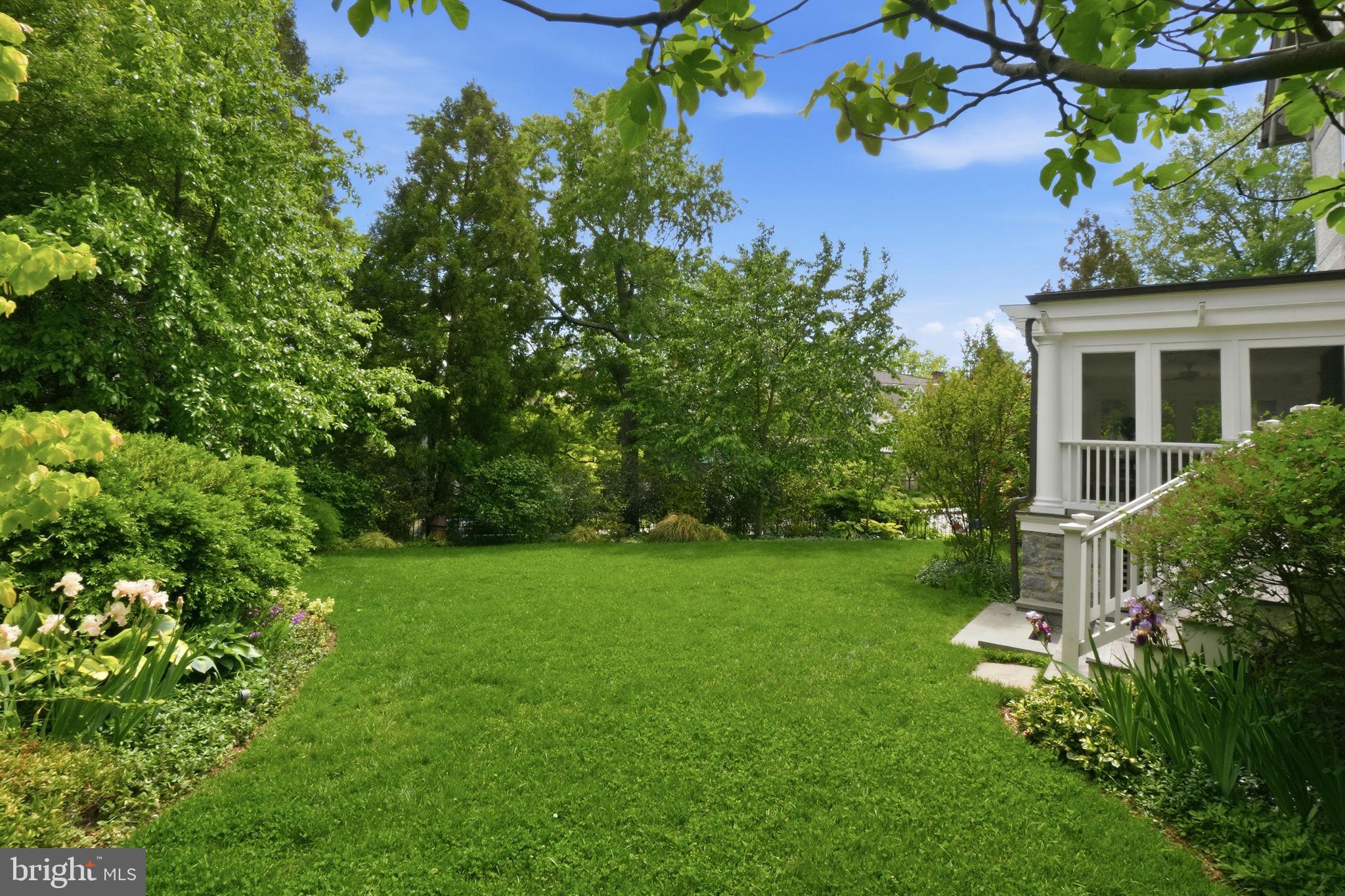 CLEVELAND PARK - Residential