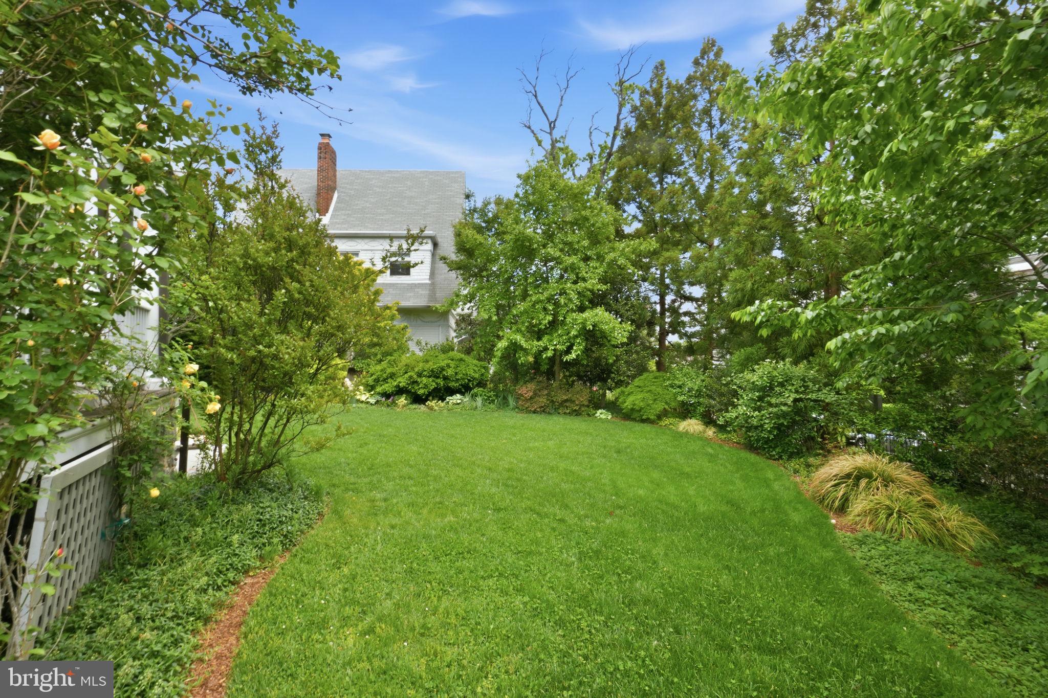 CLEVELAND PARK - Residential