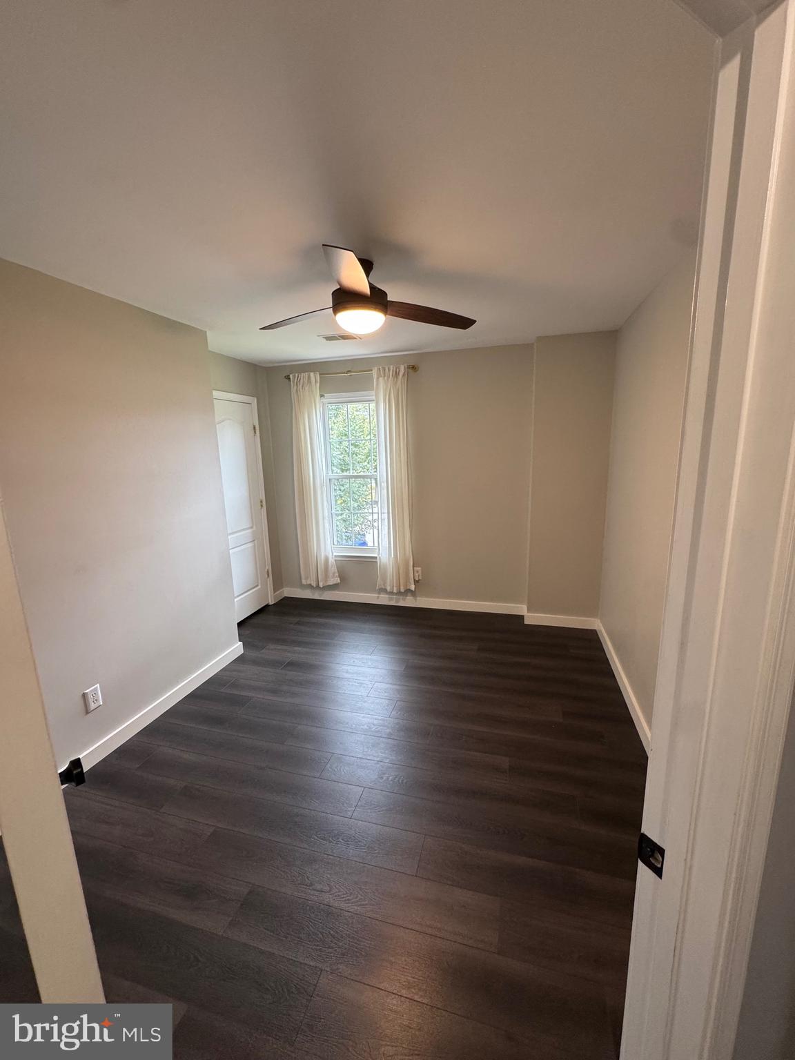 KINGSVIEW SUB - Residential Lease