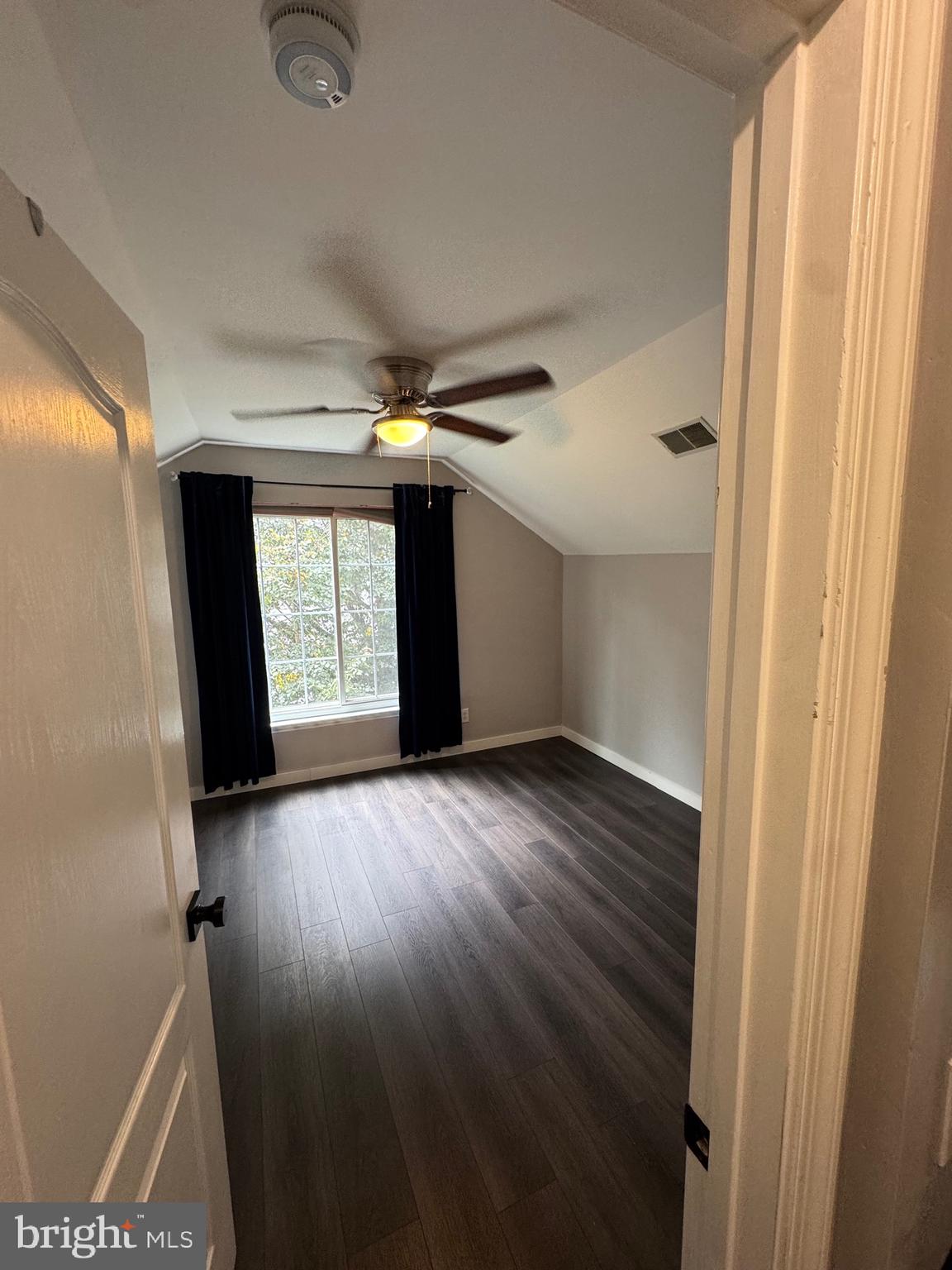 KINGSVIEW SUB - Residential Lease