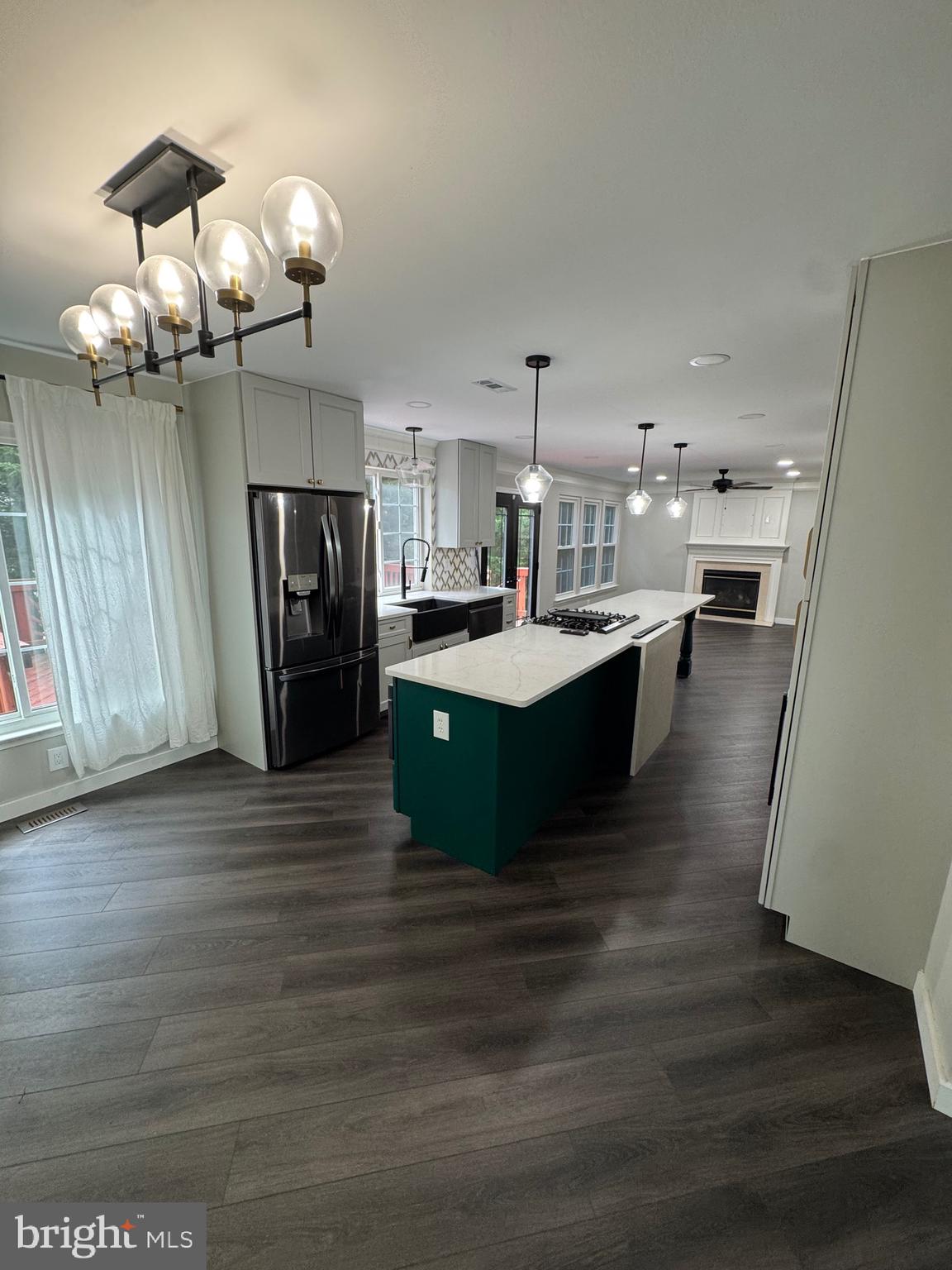 KINGSVIEW SUB - Residential Lease