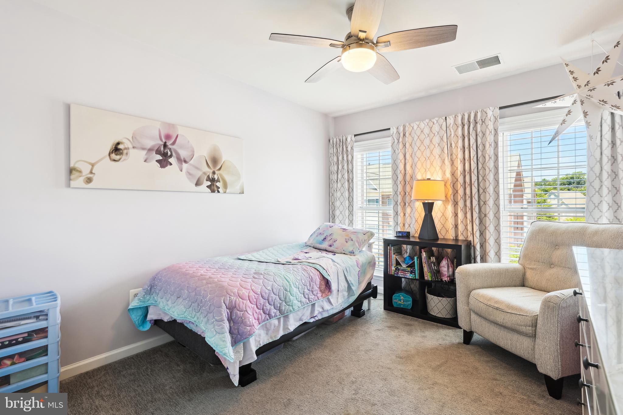 WILLOW OAKS AT FAIR LAKES - Residential