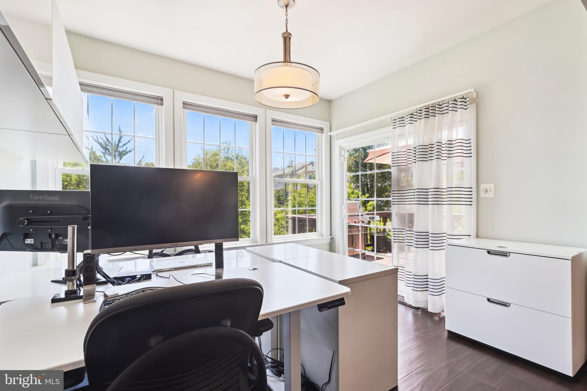 WILLOW OAKS AT FAIR LAKES - Residential