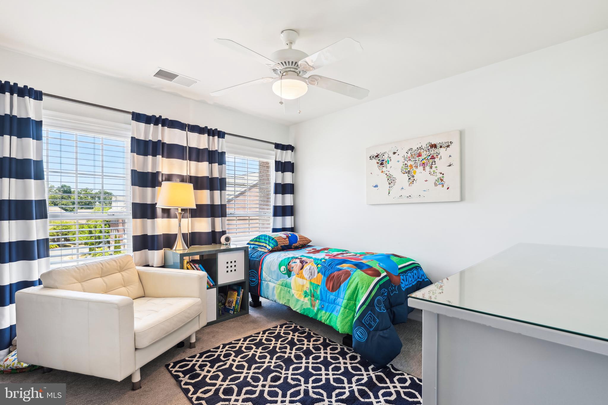 WILLOW OAKS AT FAIR LAKES - Residential