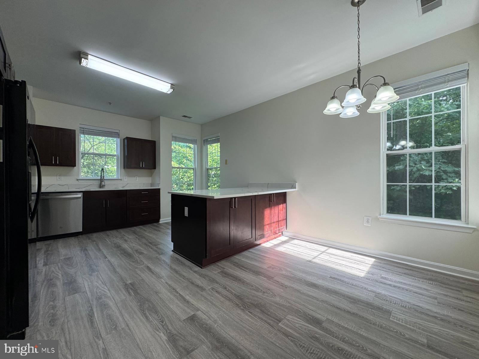 15607 EVERGLADE LANE B203