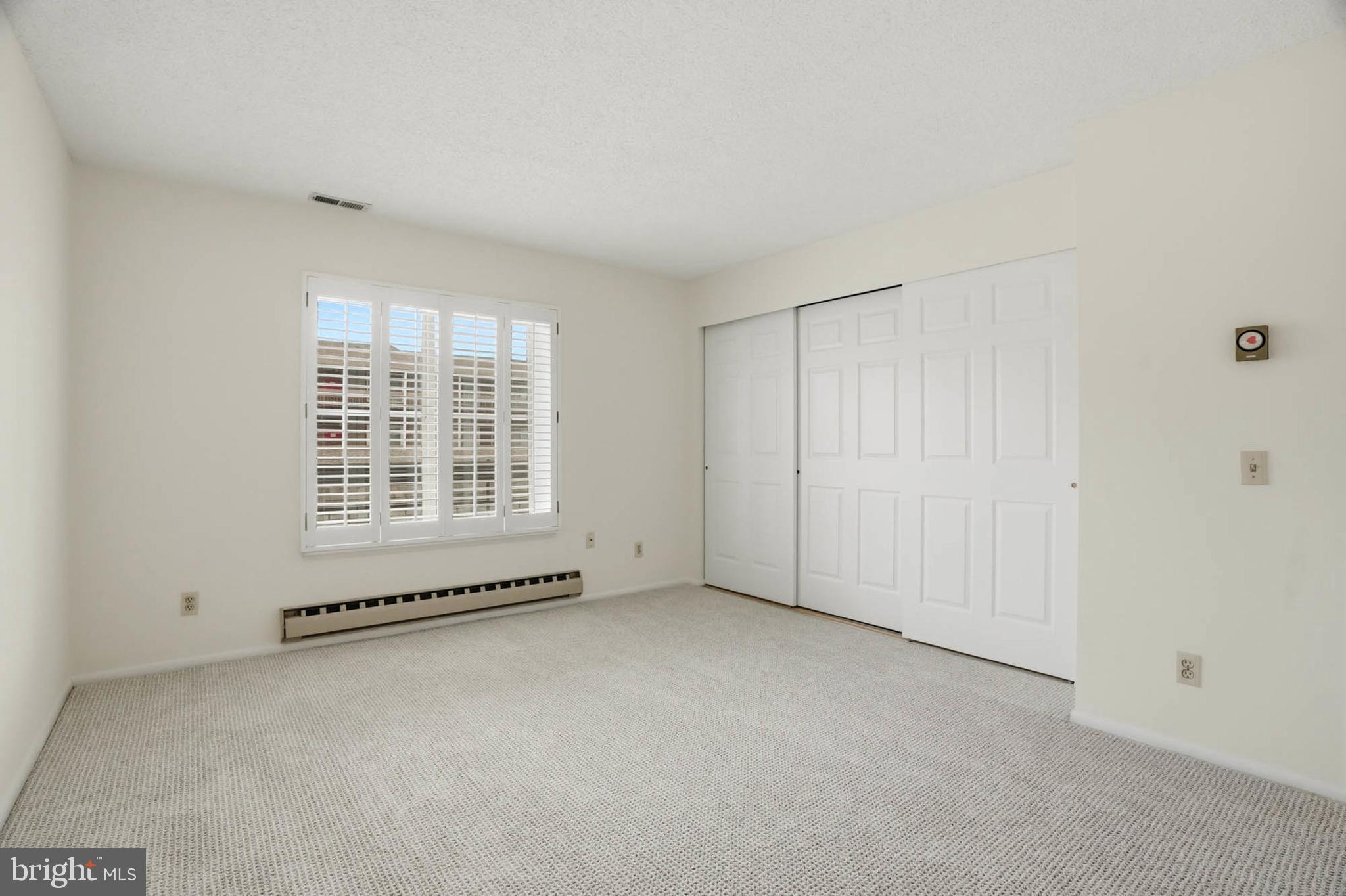 ROSSMOOR MUTUAL #14 - Residential