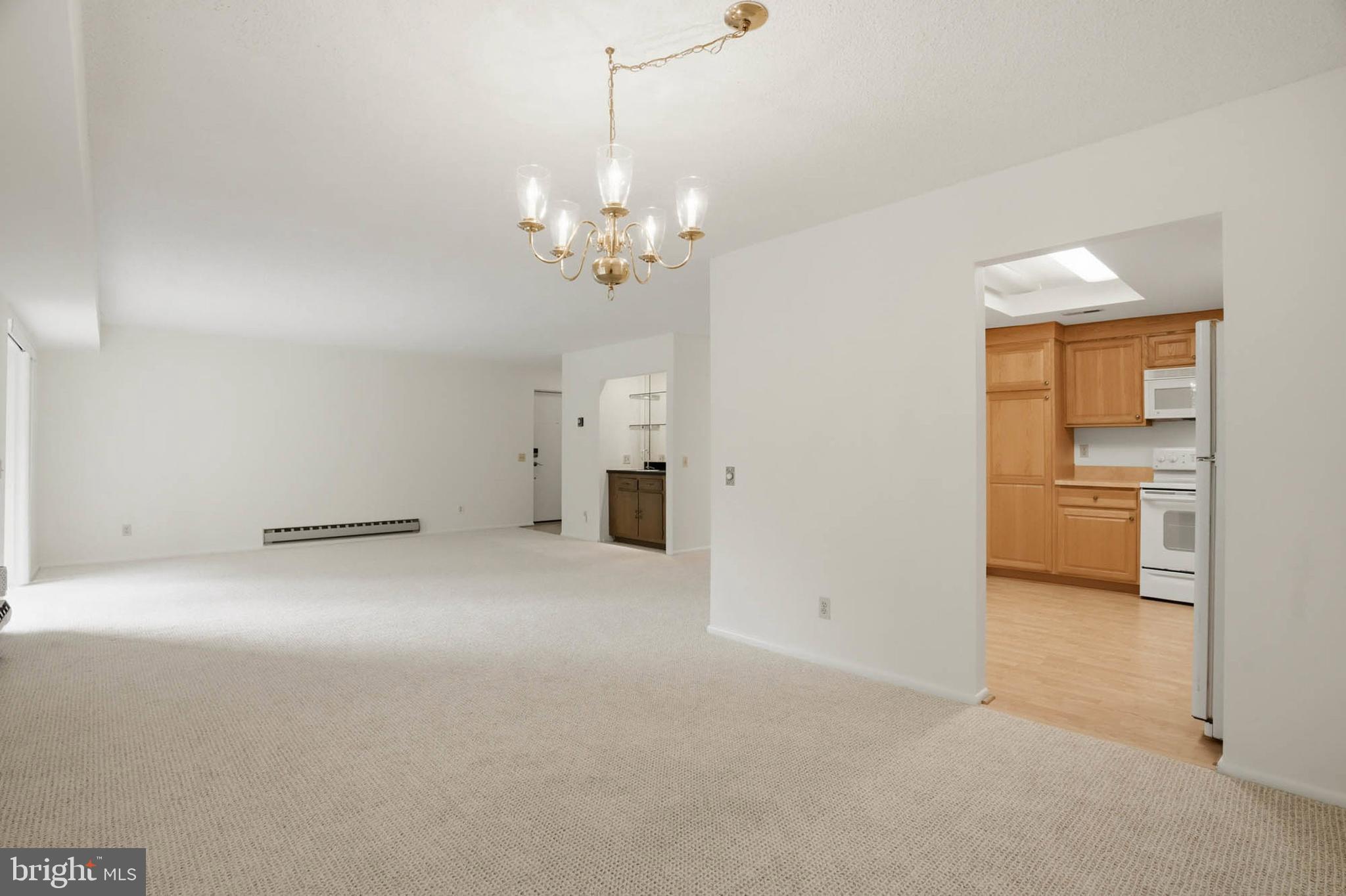 ROSSMOOR MUTUAL #14 - Residential