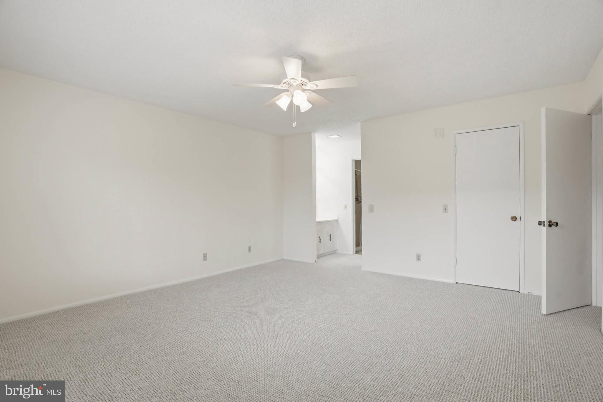 ROSSMOOR MUTUAL #14 - Residential