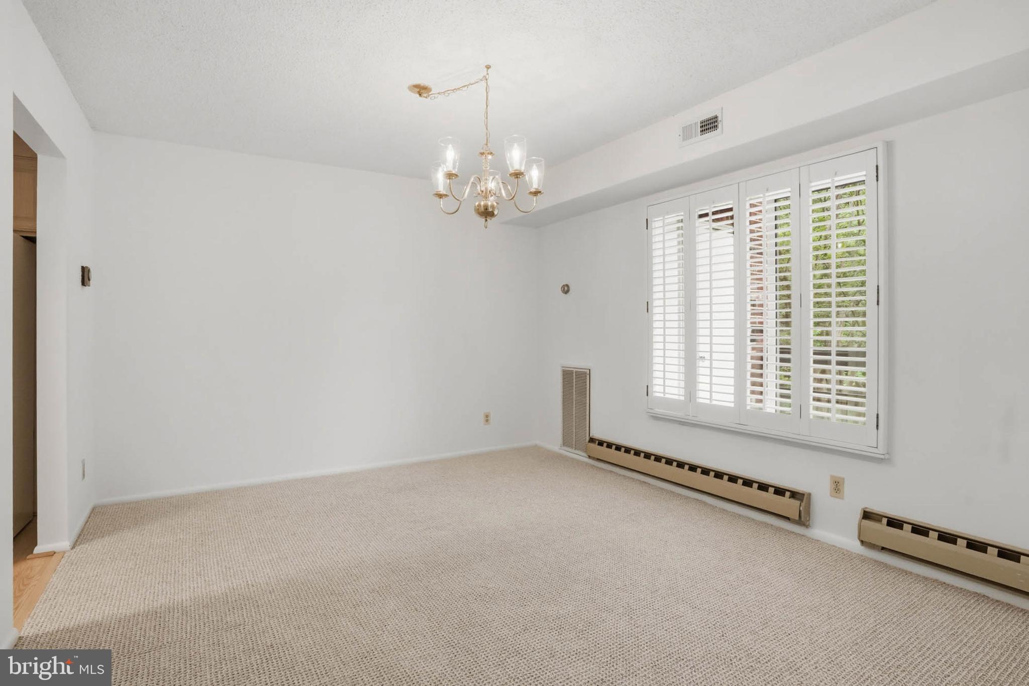 ROSSMOOR MUTUAL #14 - Residential