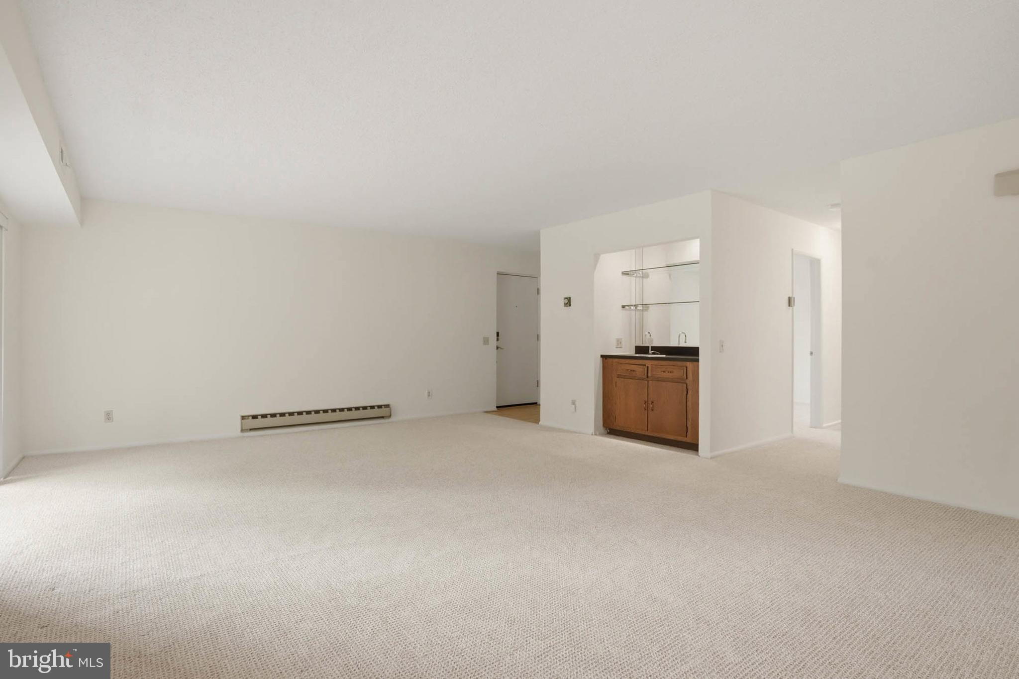 ROSSMOOR MUTUAL #14 - Residential