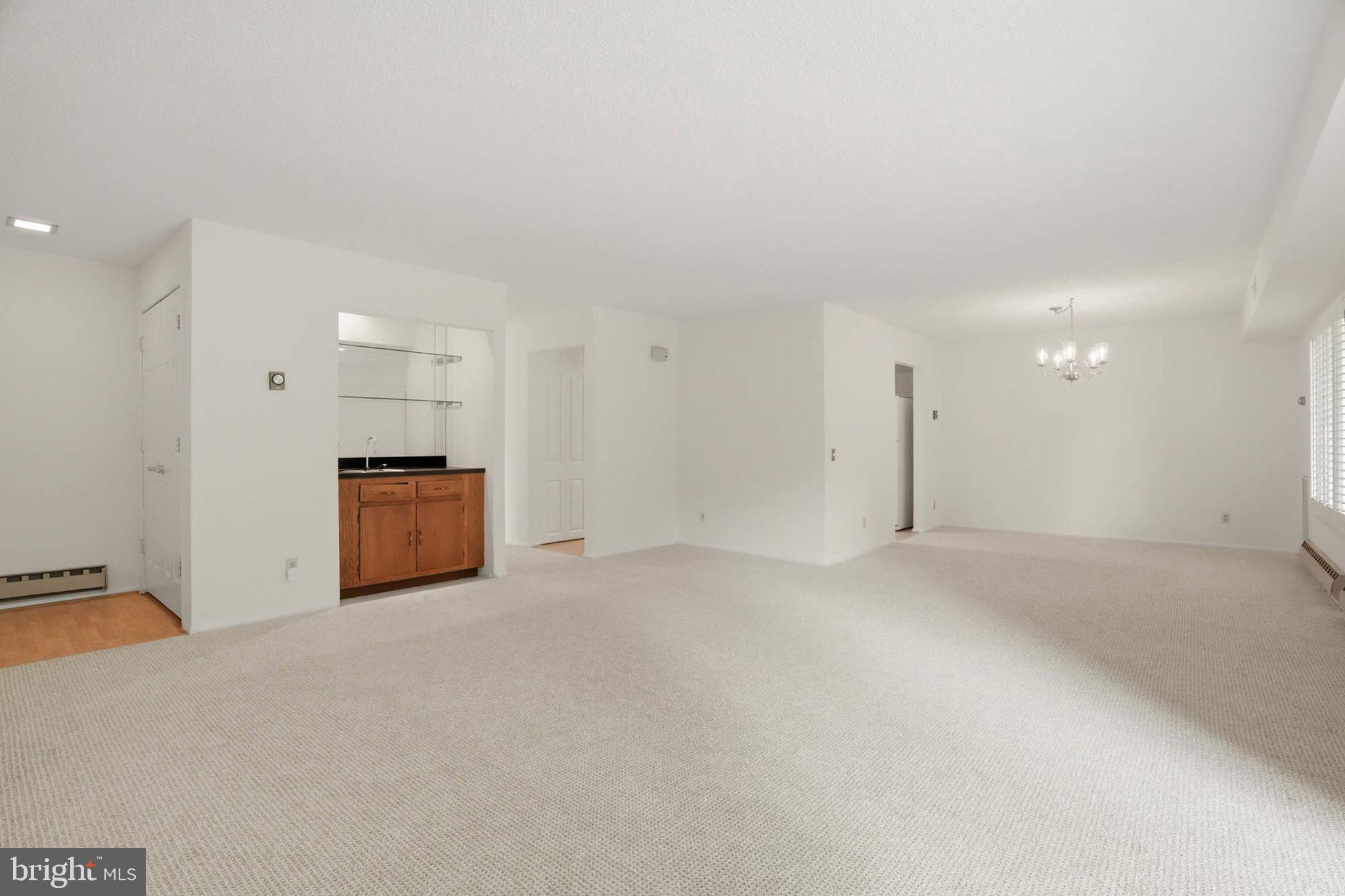 ROSSMOOR MUTUAL #14 - Residential