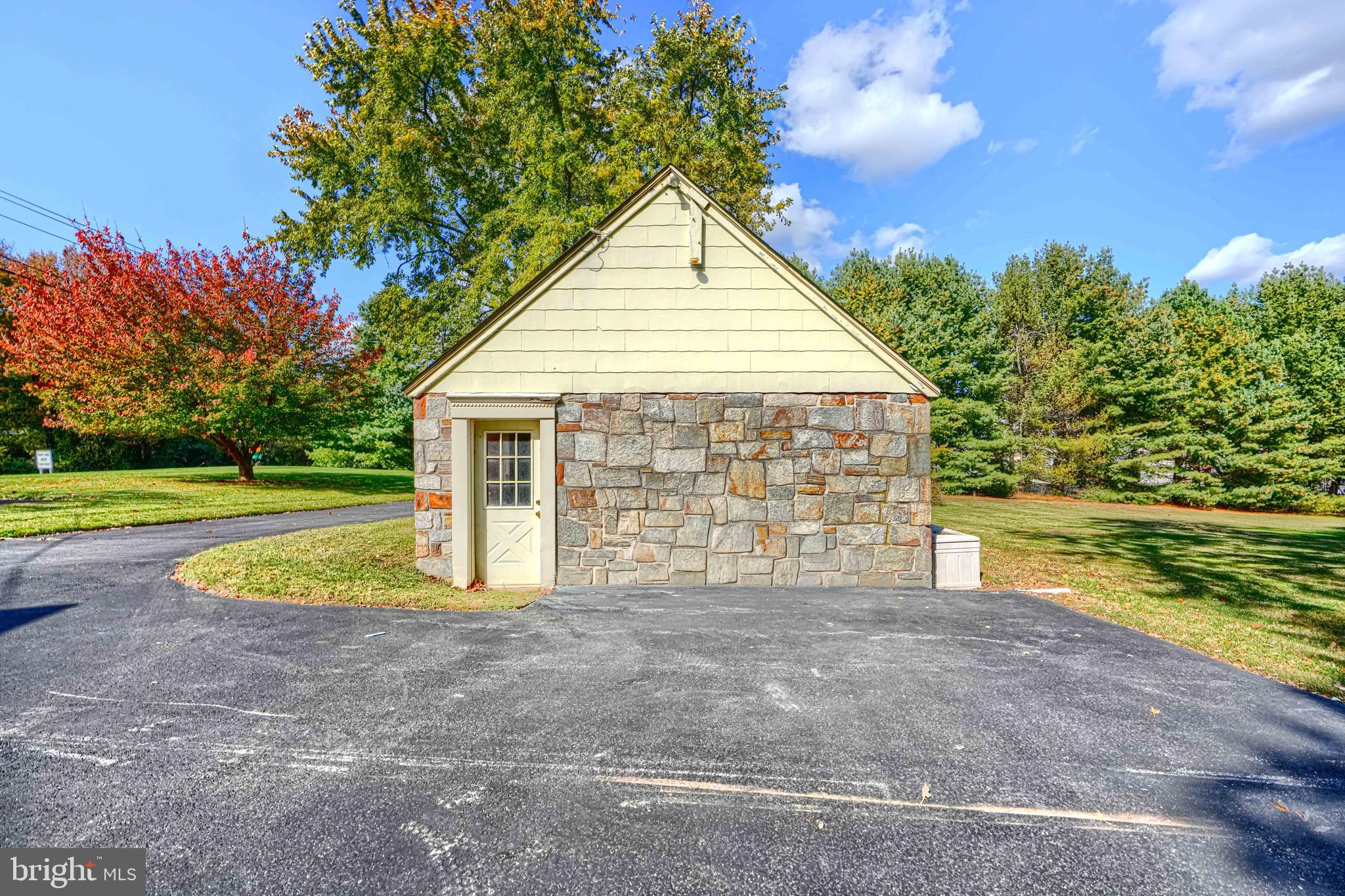 FOREST GLEN - Residential