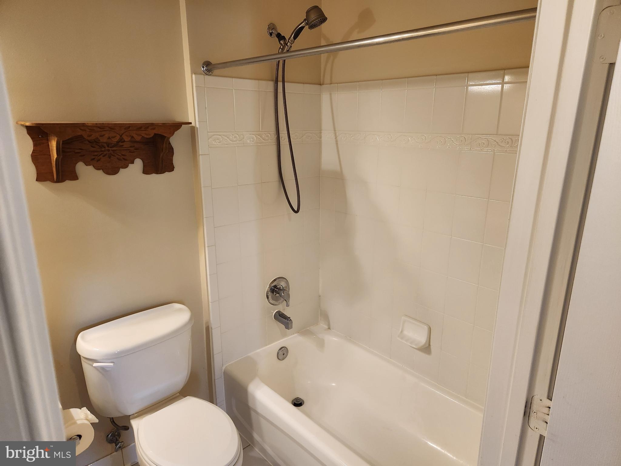 PROVIDENCE SQUARE - Residential