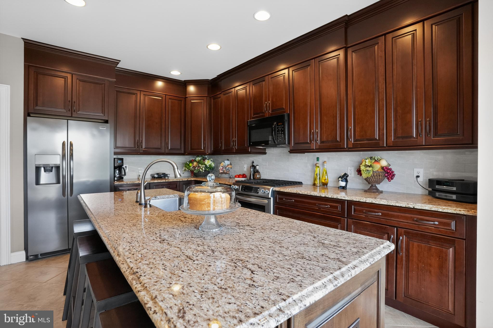 DOYLESTOWN STATION - Residential