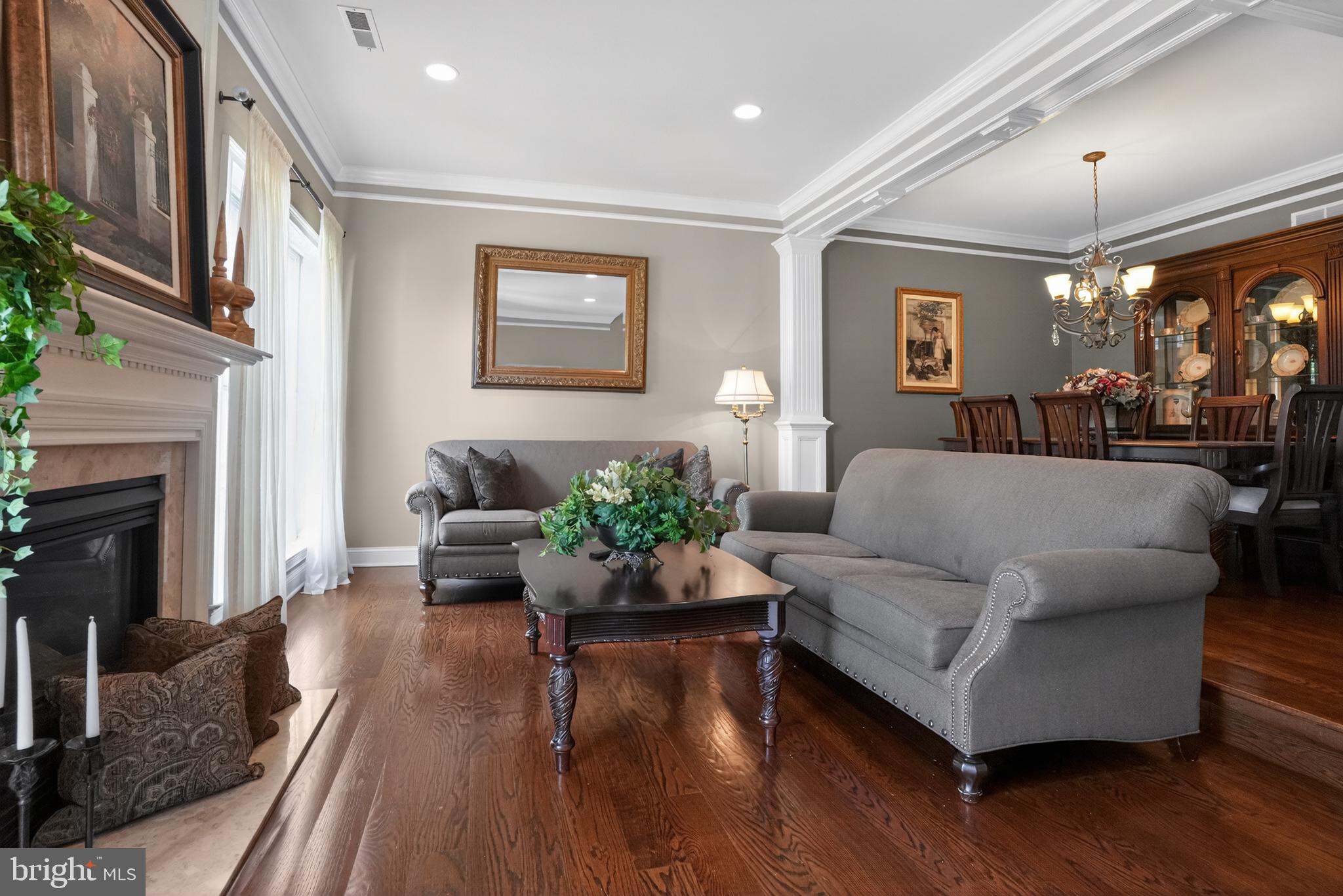 DOYLESTOWN STATION - Residential
