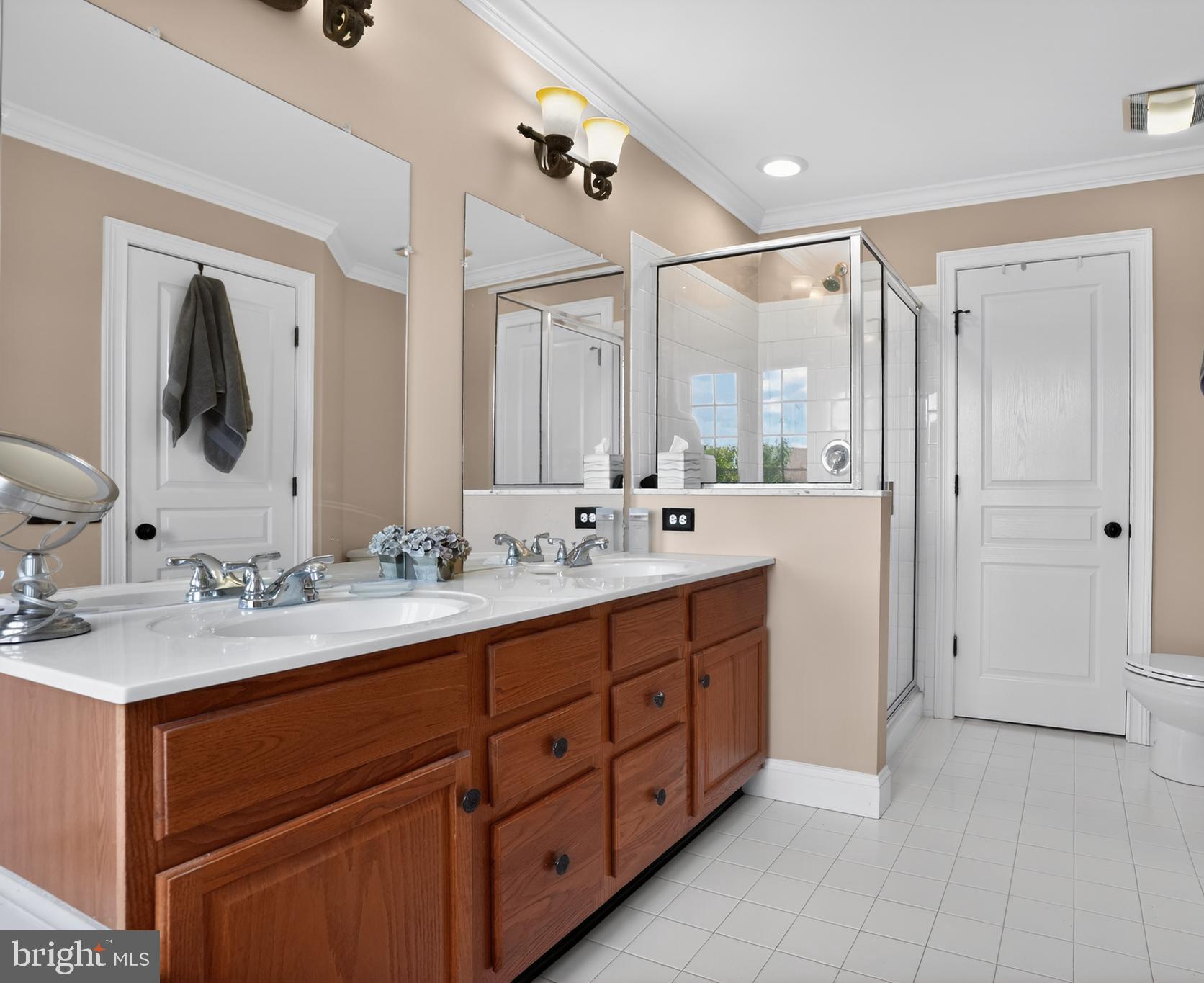 DOYLESTOWN STATION - Residential