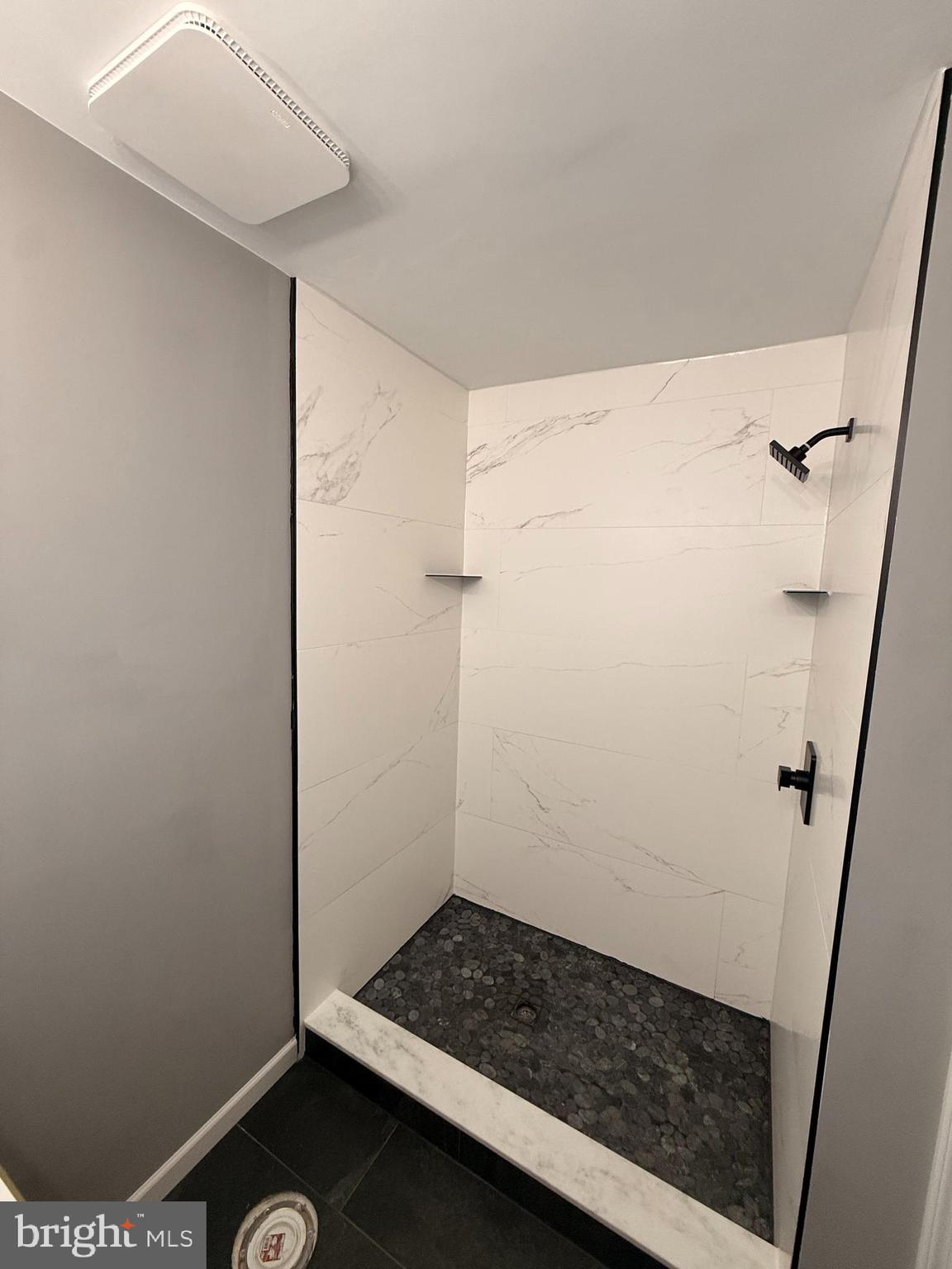 THE ORCHARD - Residential Lease