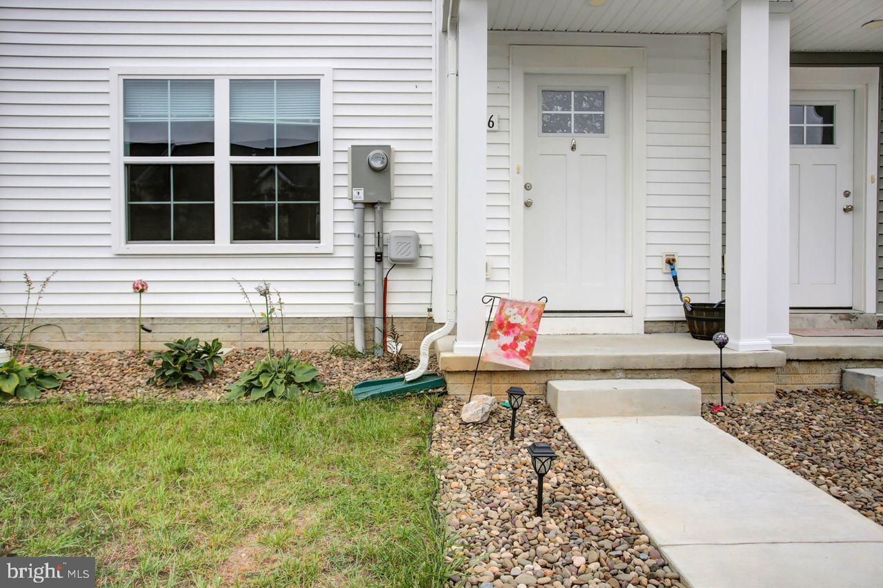 FARMSPRING ESTATES - Residential