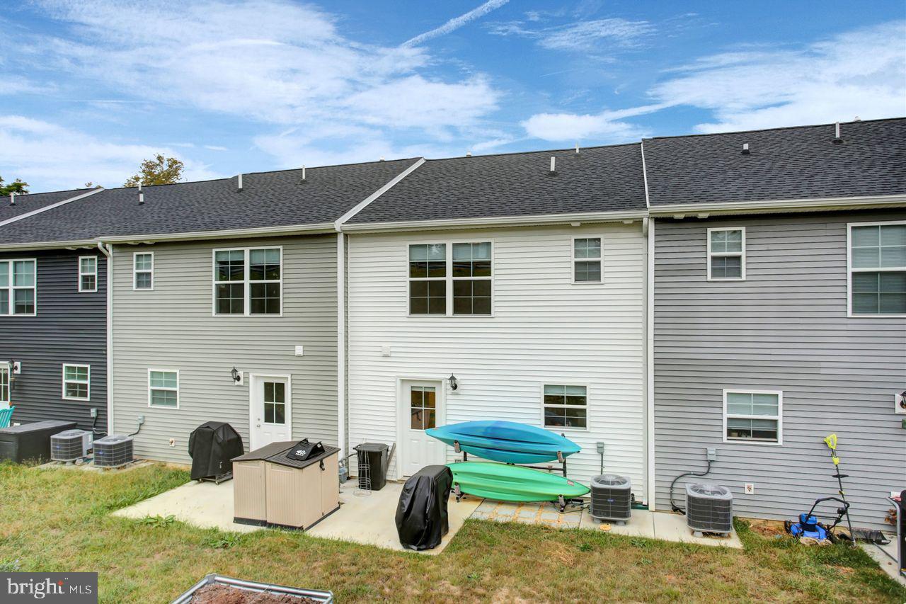 FARMSPRING ESTATES - Residential