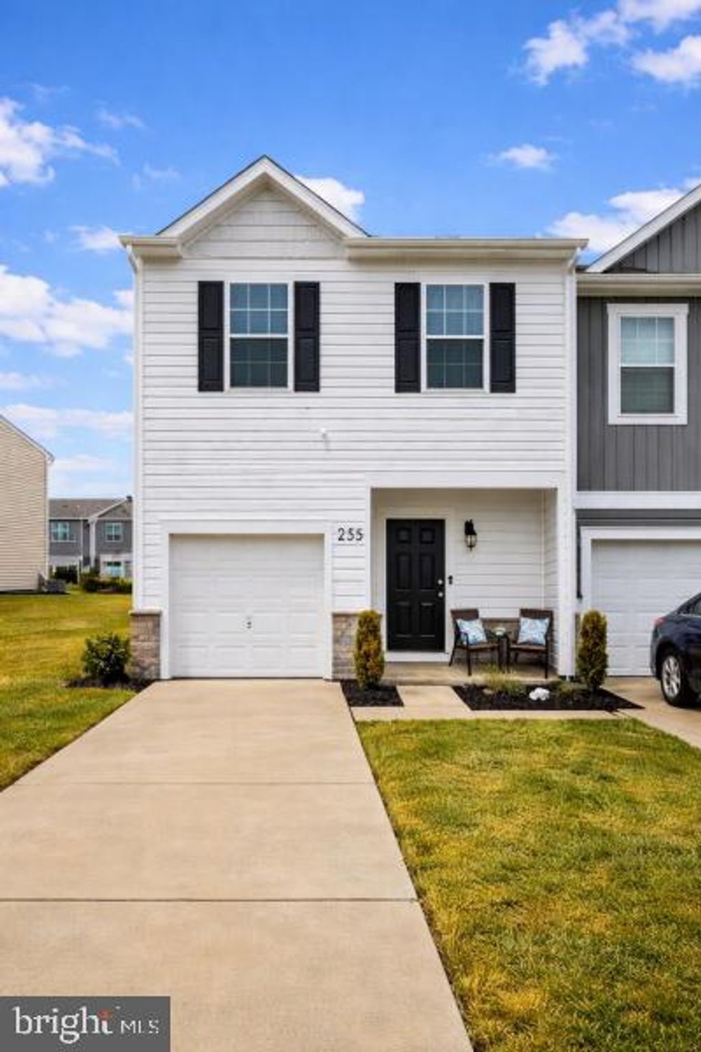 Photo of 255 Maple Run Drive, YORK, PA 17404 (MLS # PAYK2098422)