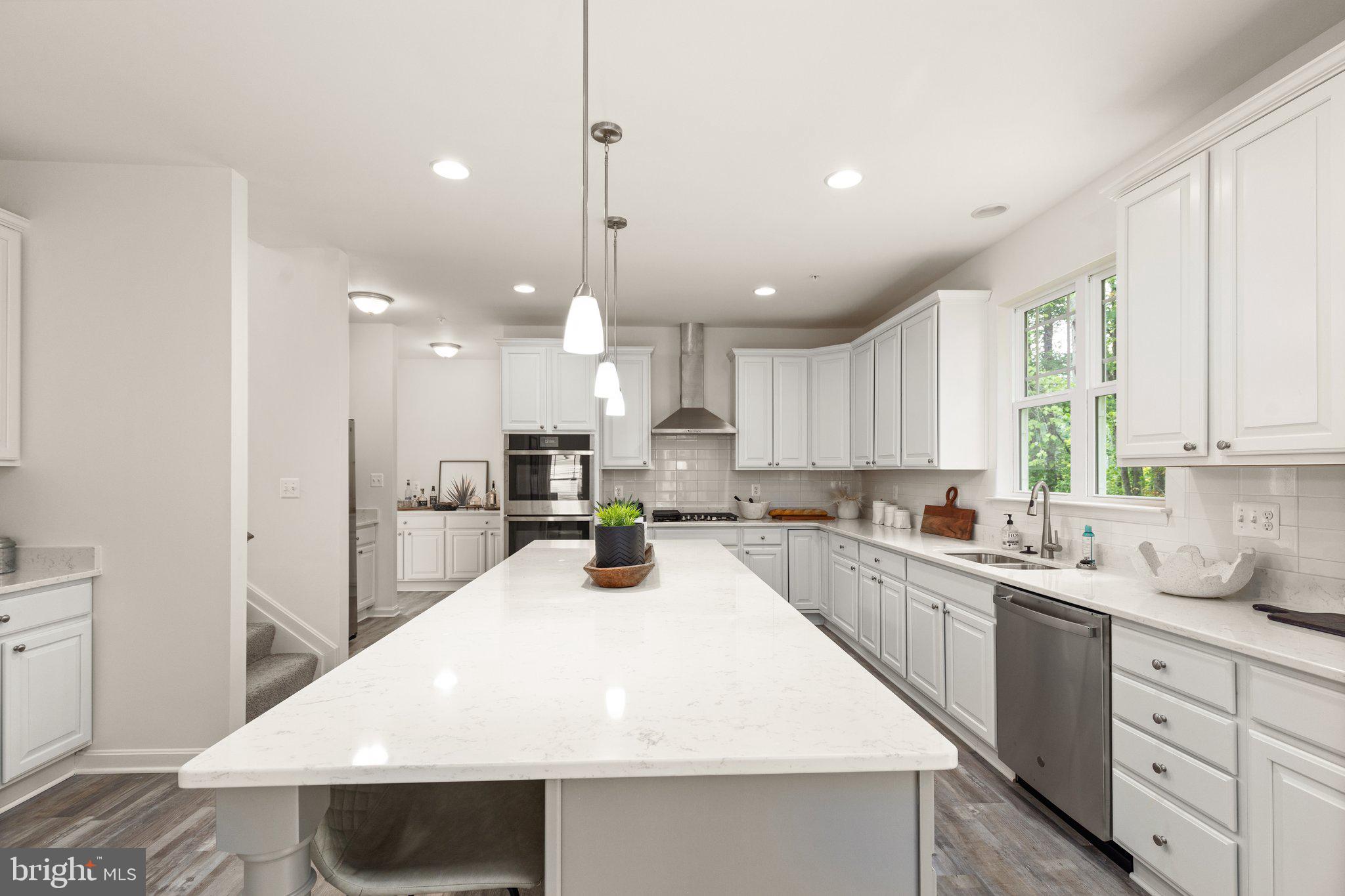 LIBERTY GROVE - Residential