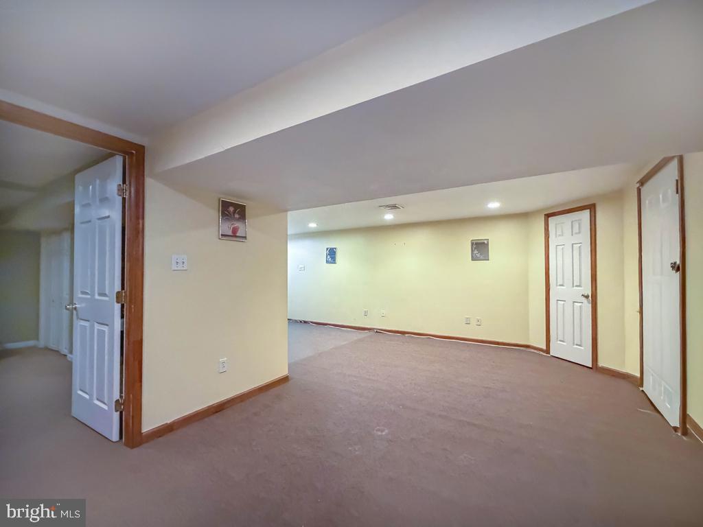 NORRITON WOODS - Residential