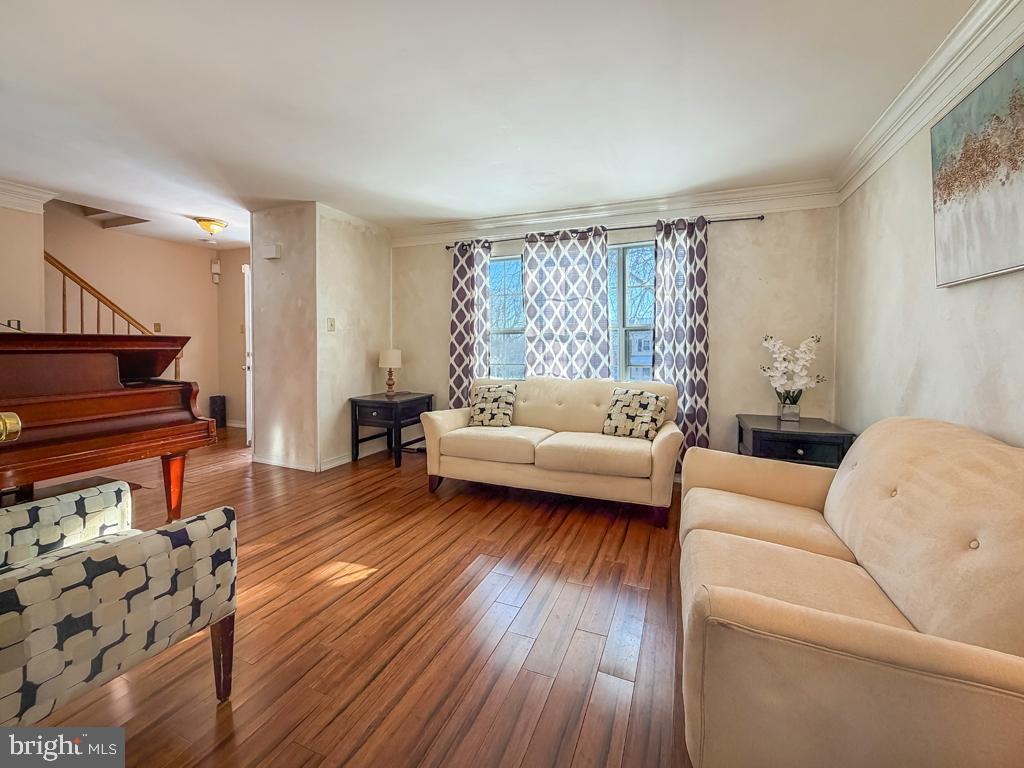 NORRITON WOODS - Residential