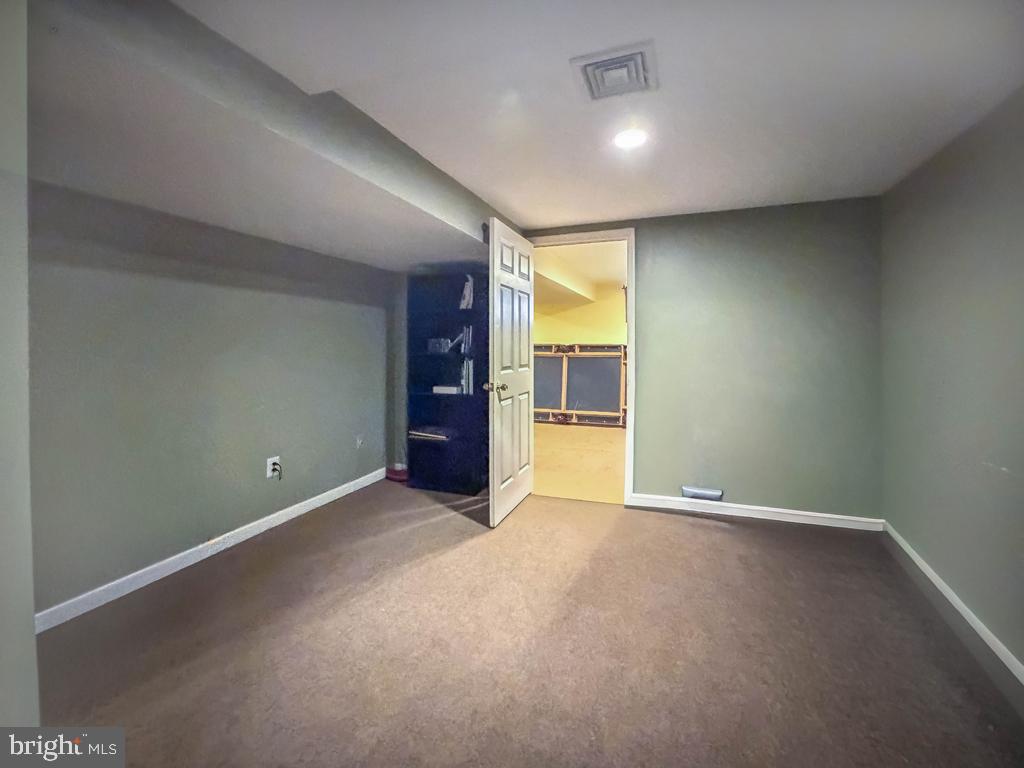 NORRITON WOODS - Residential