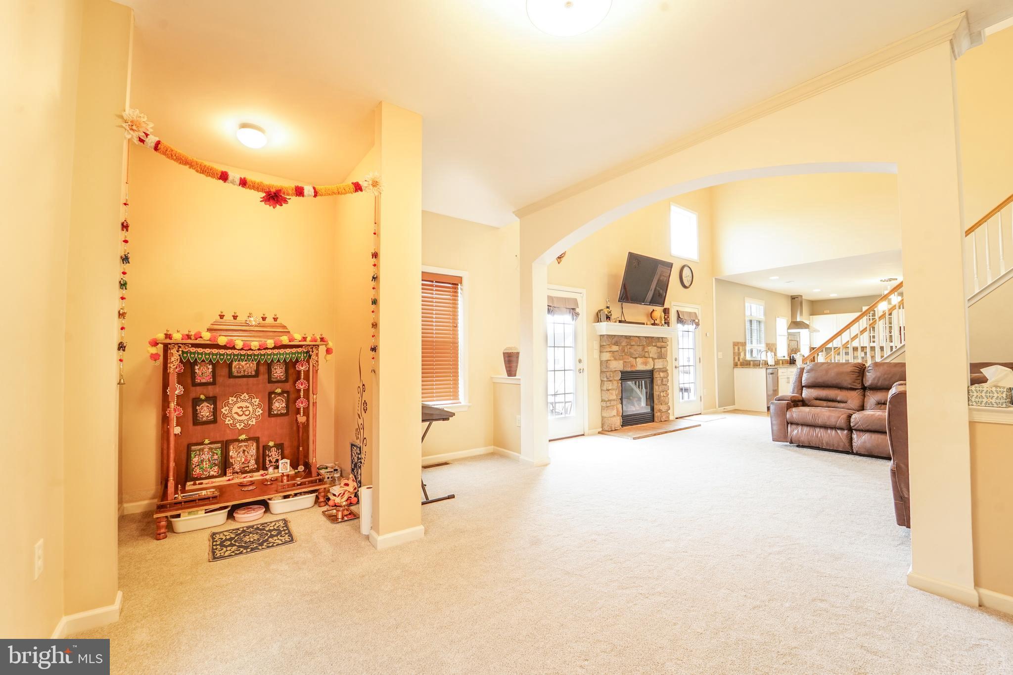 HAMLET SQUARE - Residential