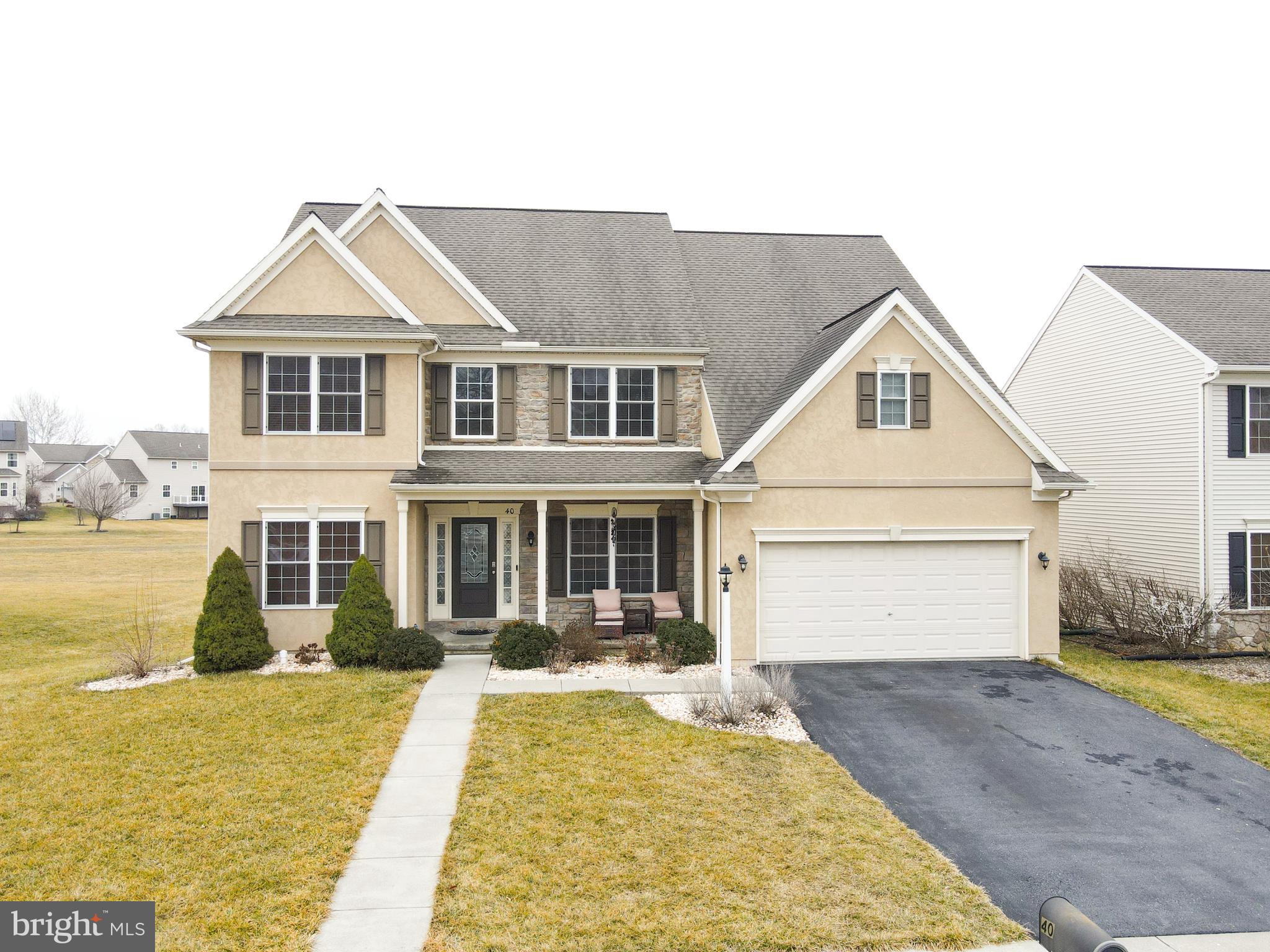 HAMLET SQUARE - Residential