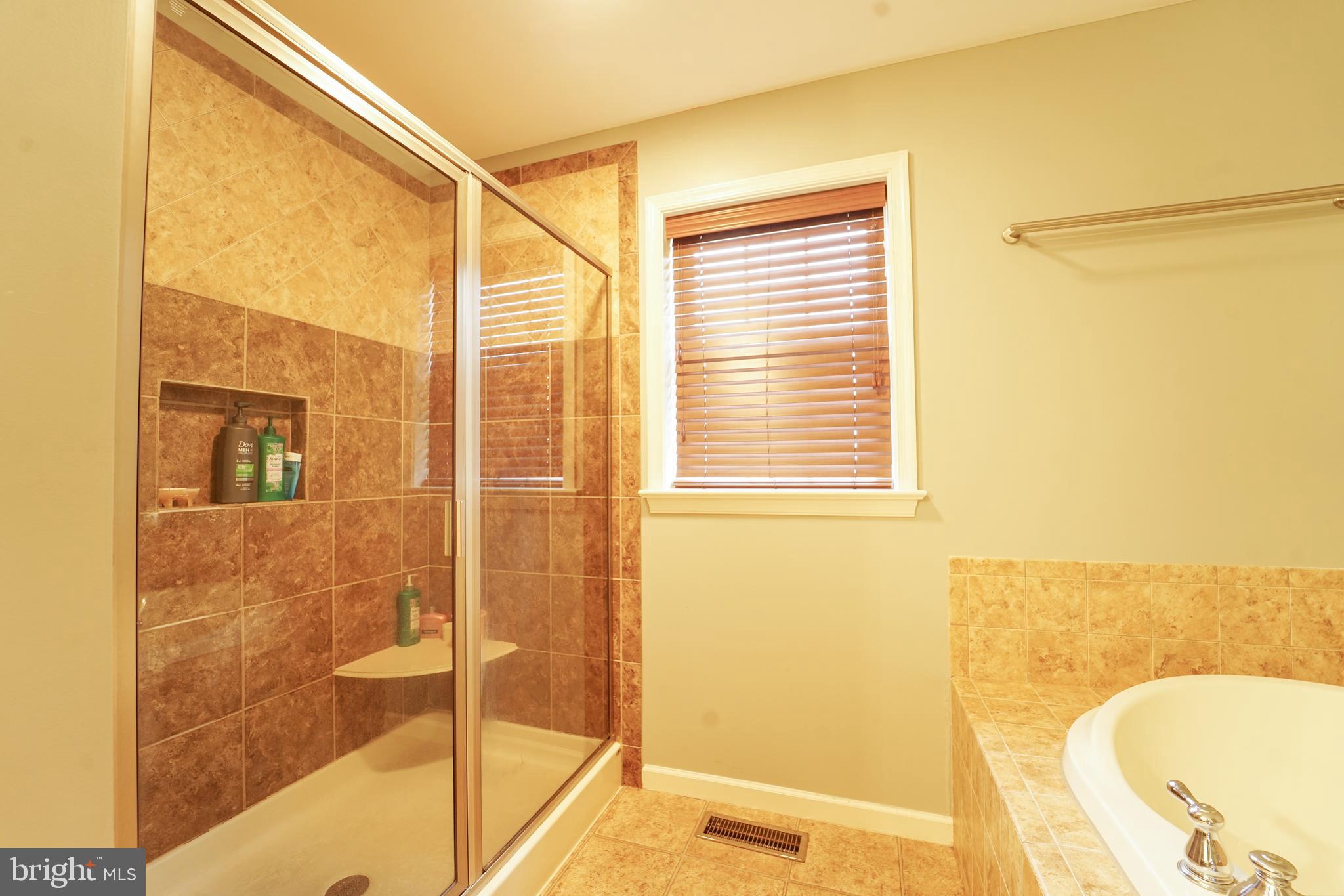 HAMLET SQUARE - Residential