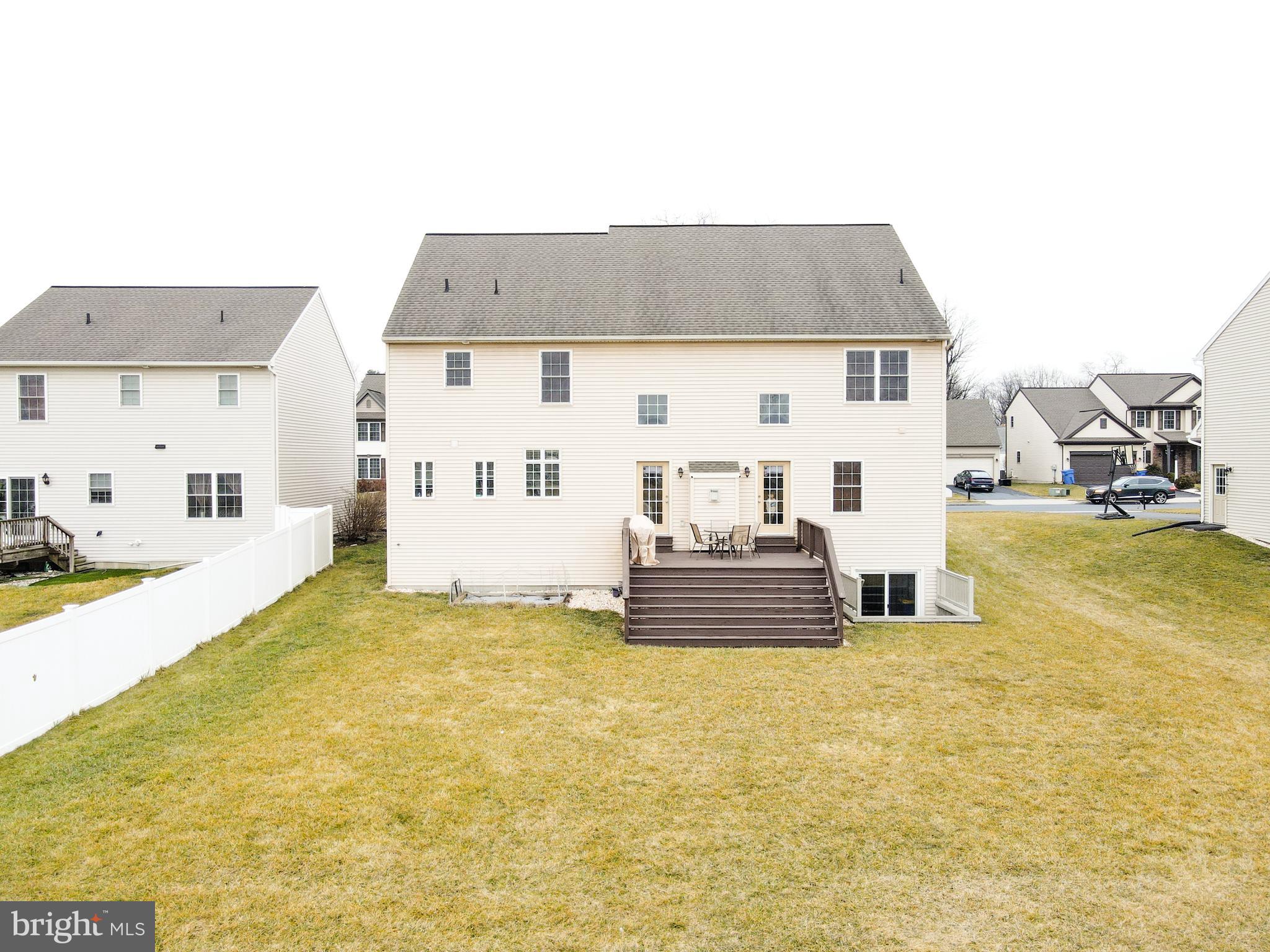 HAMLET SQUARE - Residential