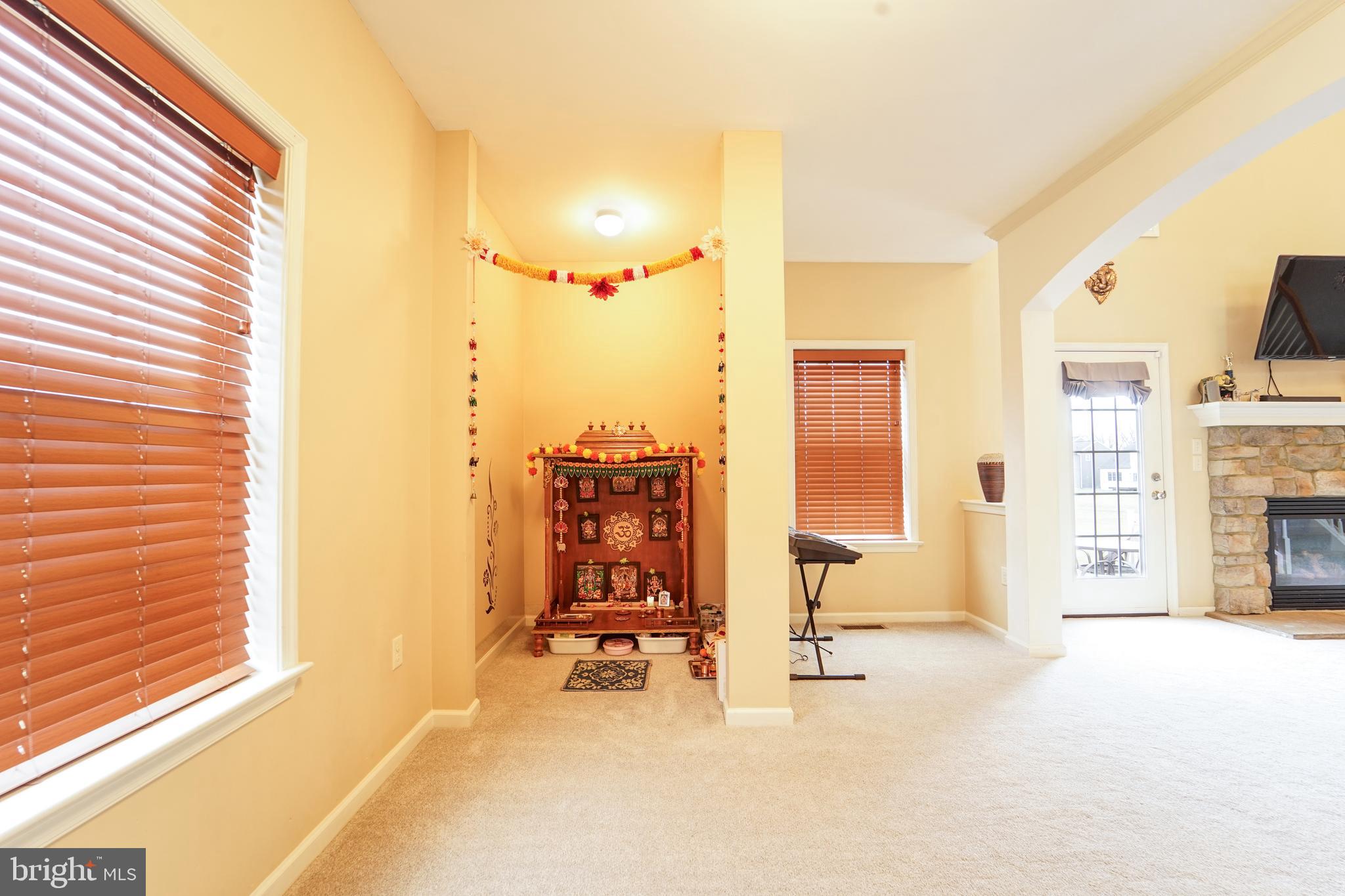 HAMLET SQUARE - Residential