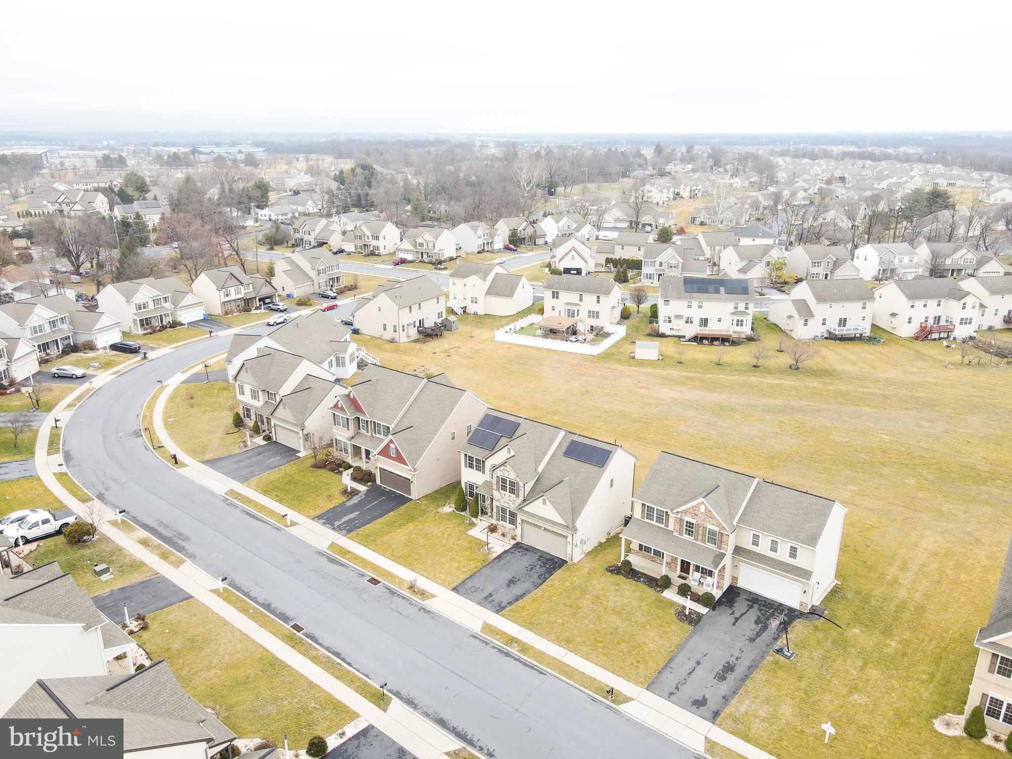 HAMLET SQUARE - Residential