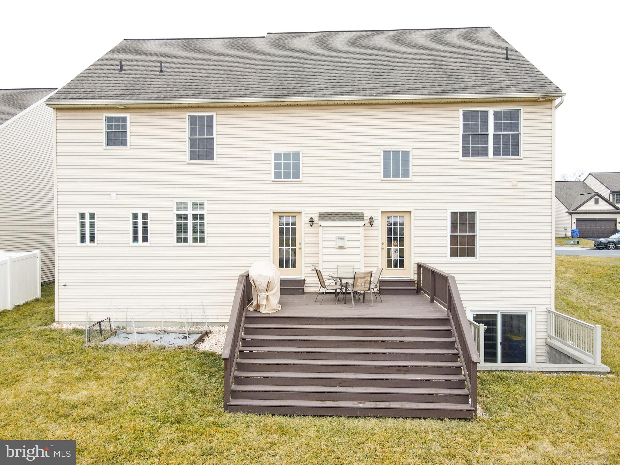 HAMLET SQUARE - Residential