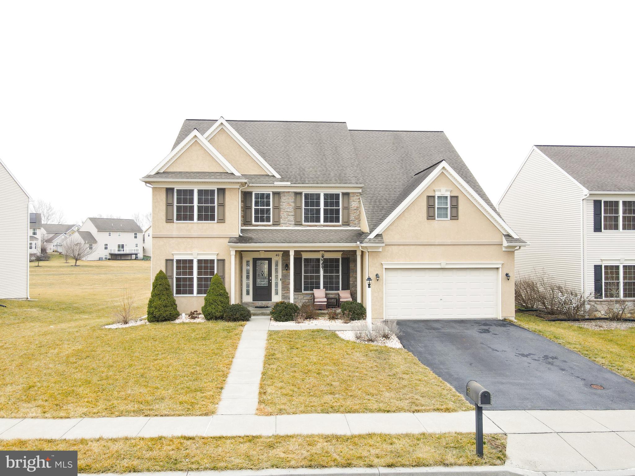 HAMLET SQUARE - Residential