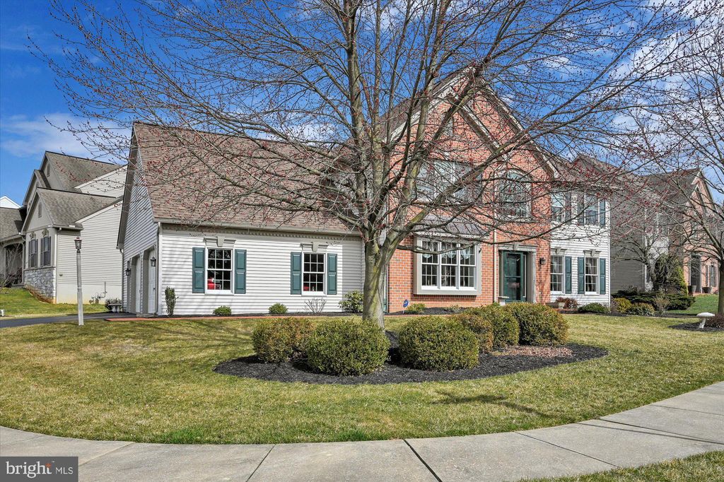 Photo of 1015 MARTIN AVE, EPHRATA, PA 17522 (MLS # PALA2031756)