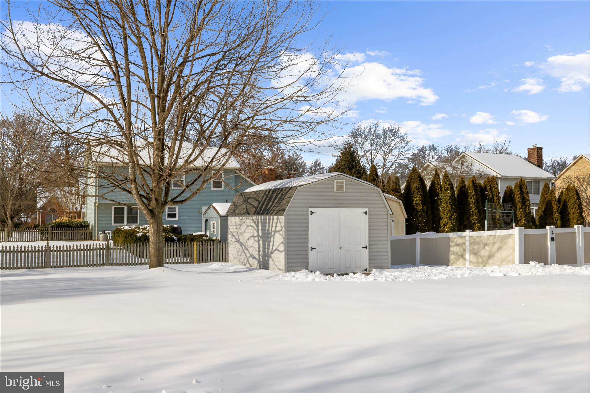 DEERFIELD - Residential