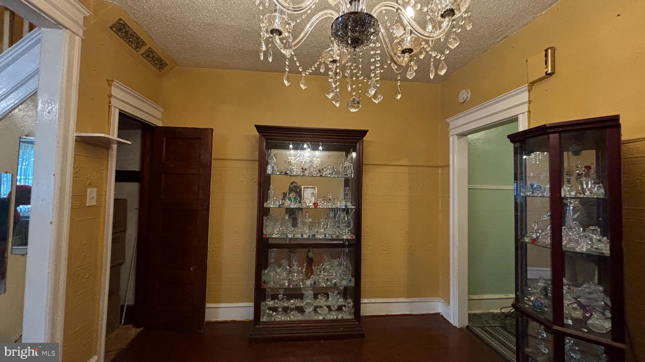 ALLEGHENY WEST - Residential