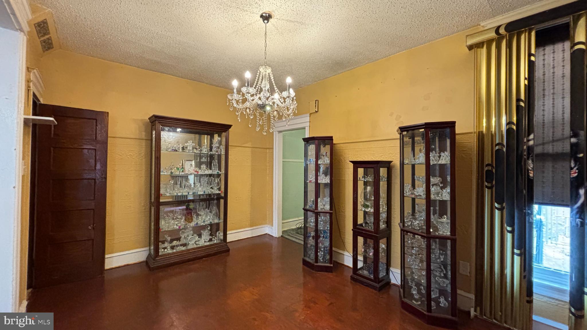 ALLEGHENY WEST - Residential