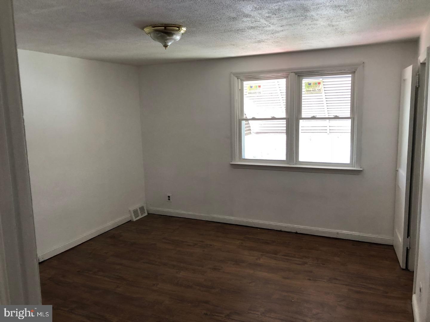 PHILADELPHIA (SOUTHWEST) - Residential