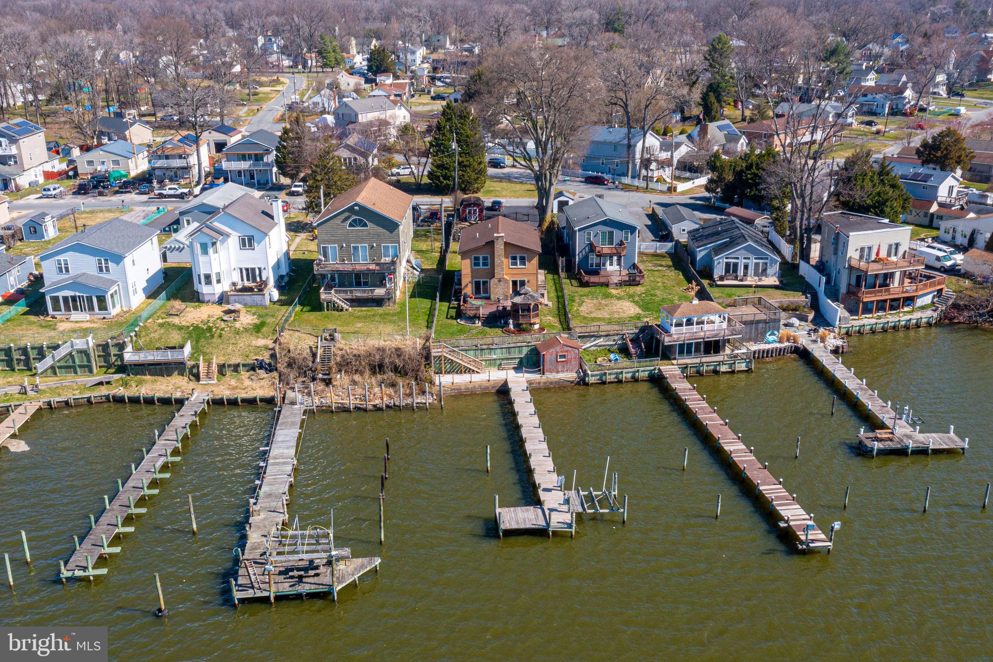 HYDE PARK - Residential